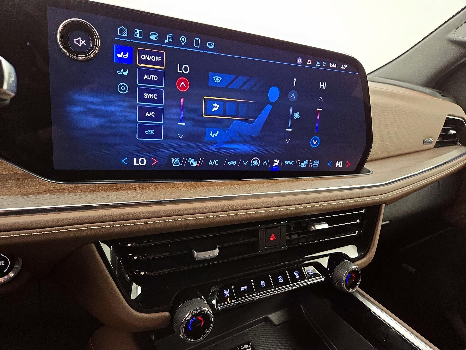 Thumbnail: 2025 Chevrolet Tahoe - 17