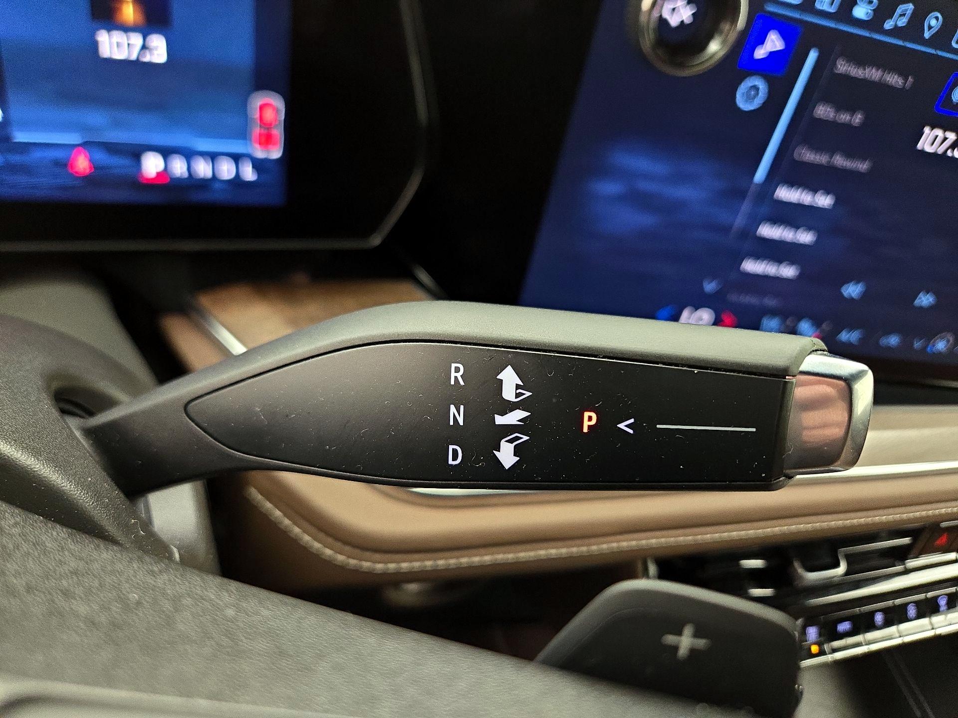 Thumbnail: 2025 Chevrolet Tahoe - 18