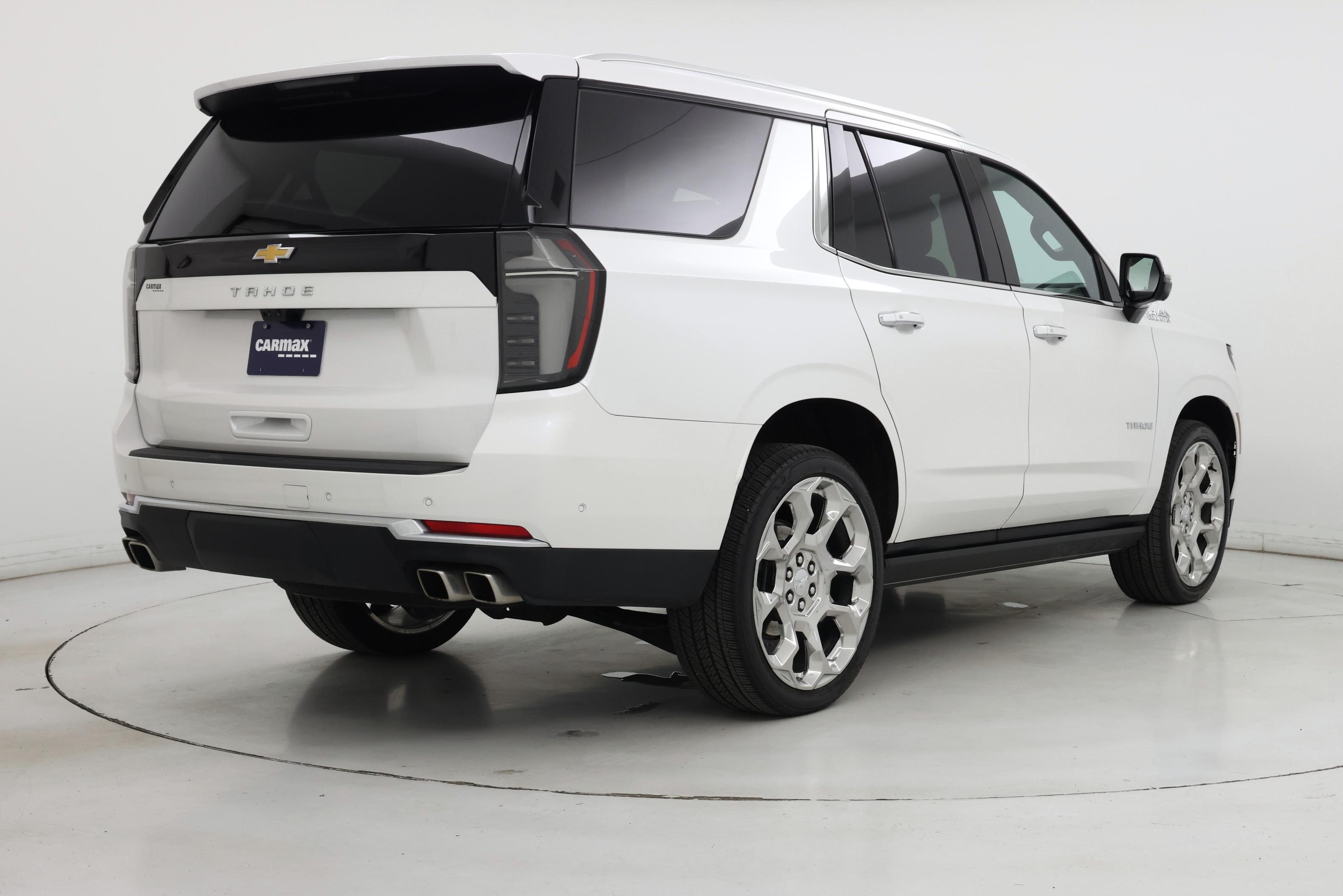 Thumbnail: 2025 Chevrolet Tahoe - 8