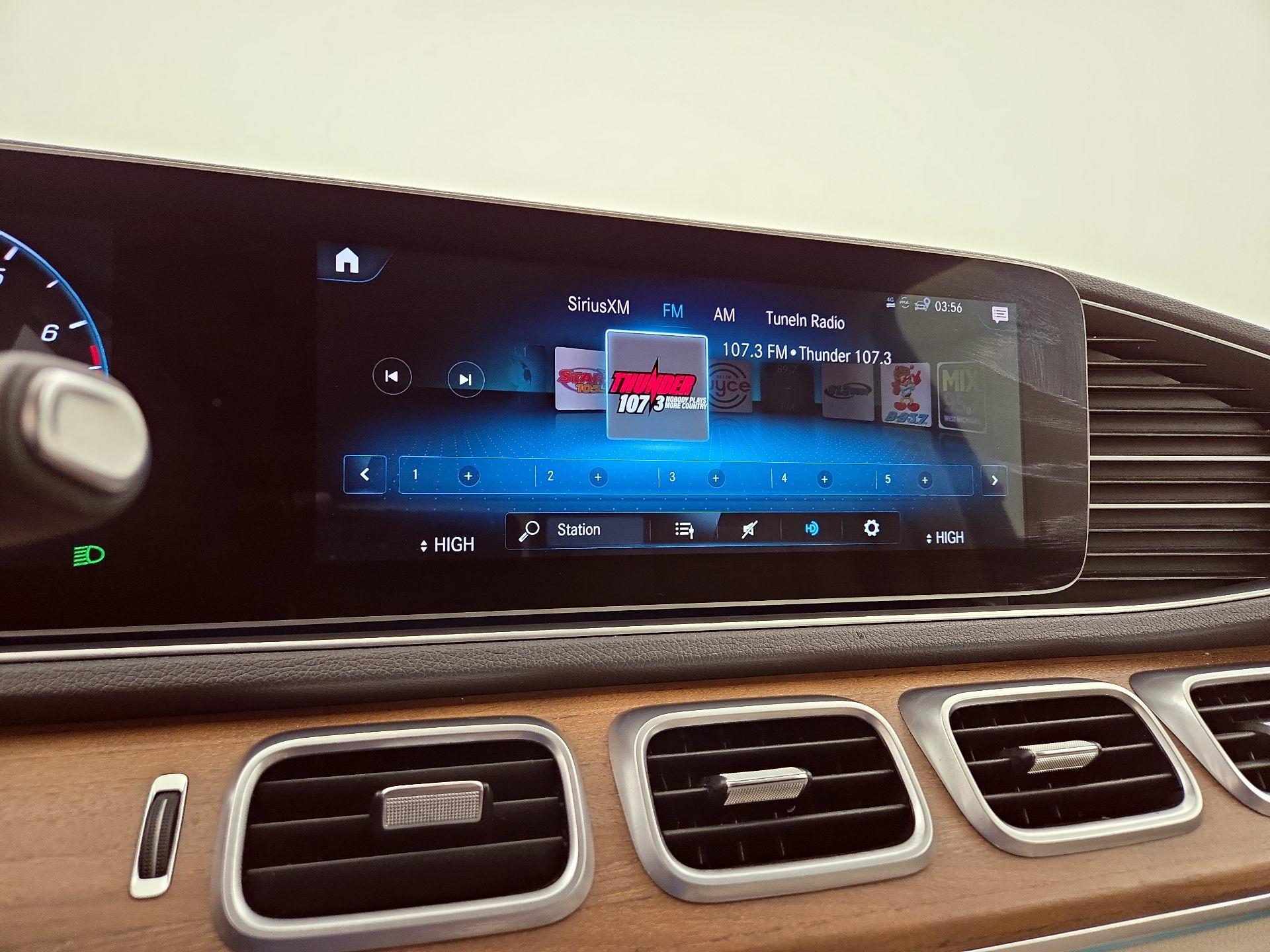 Thumbnail: 2020 Mercedes-Benz GLE - 16