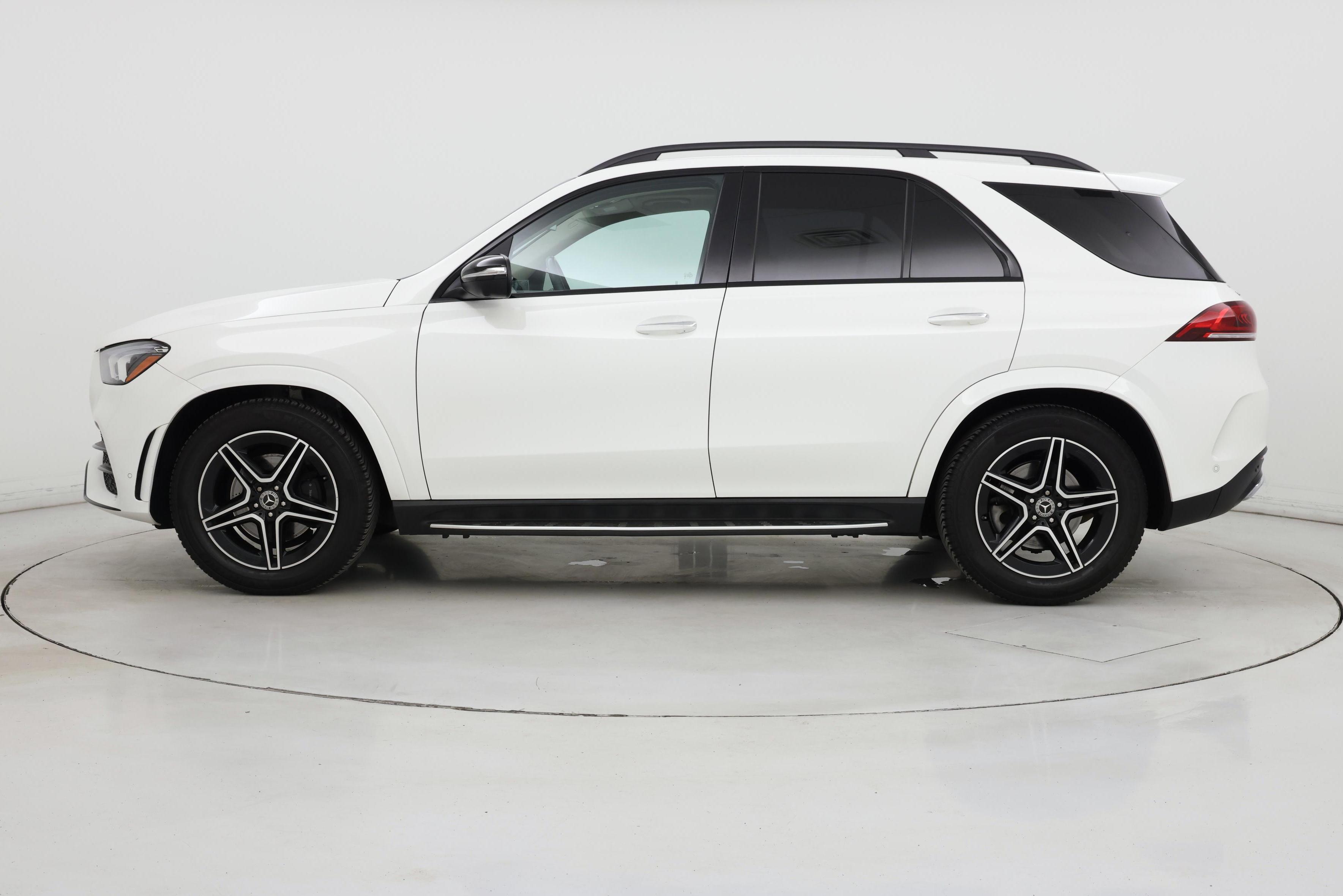 Thumbnail: 2020 Mercedes-Benz GLE - 3