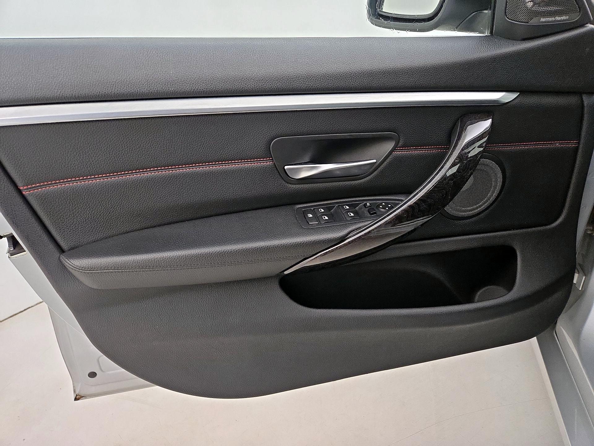 Thumbnail: 2016 BMW 4 Series - 12