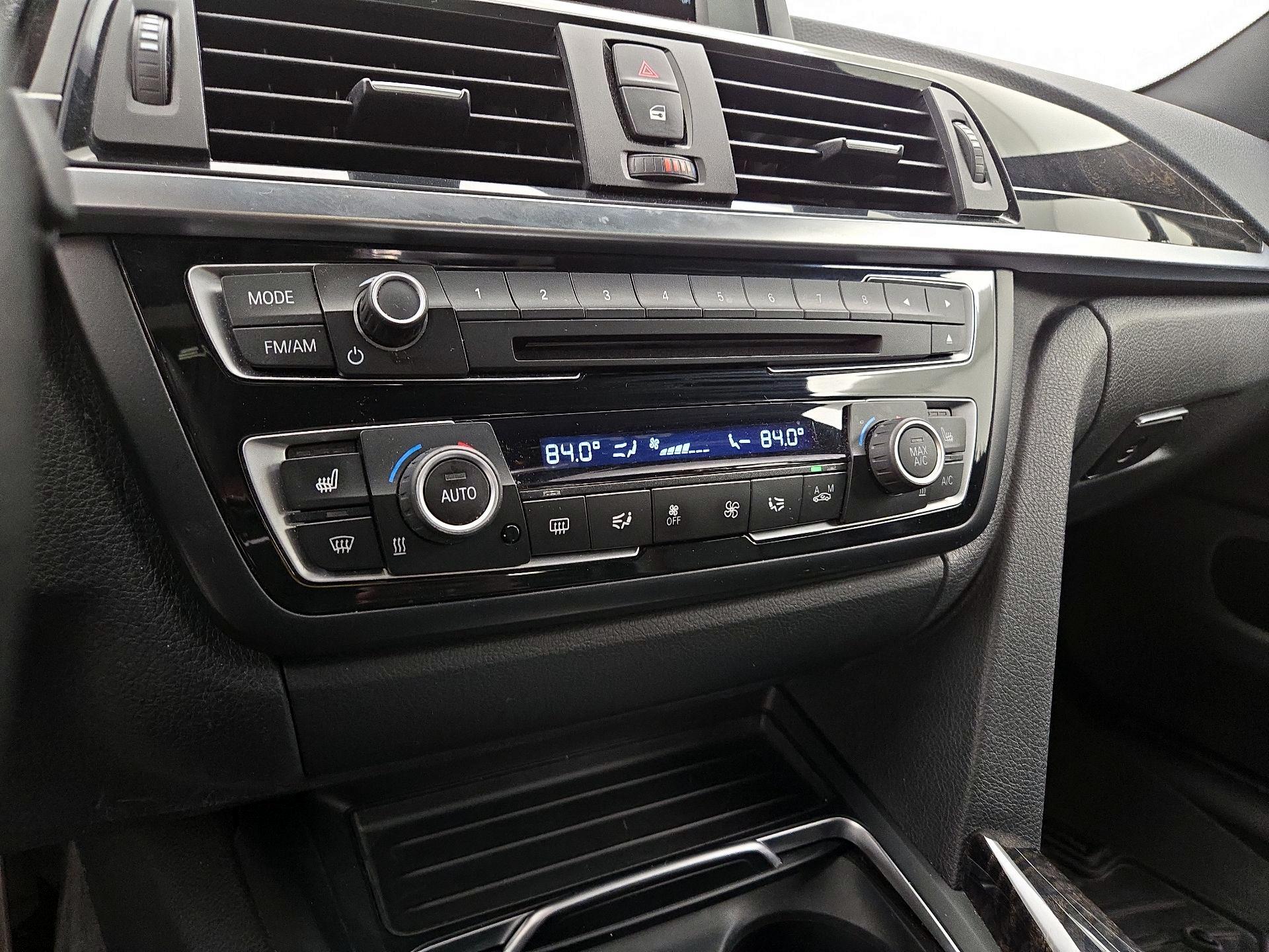 Thumbnail: 2016 BMW 4 Series - 15