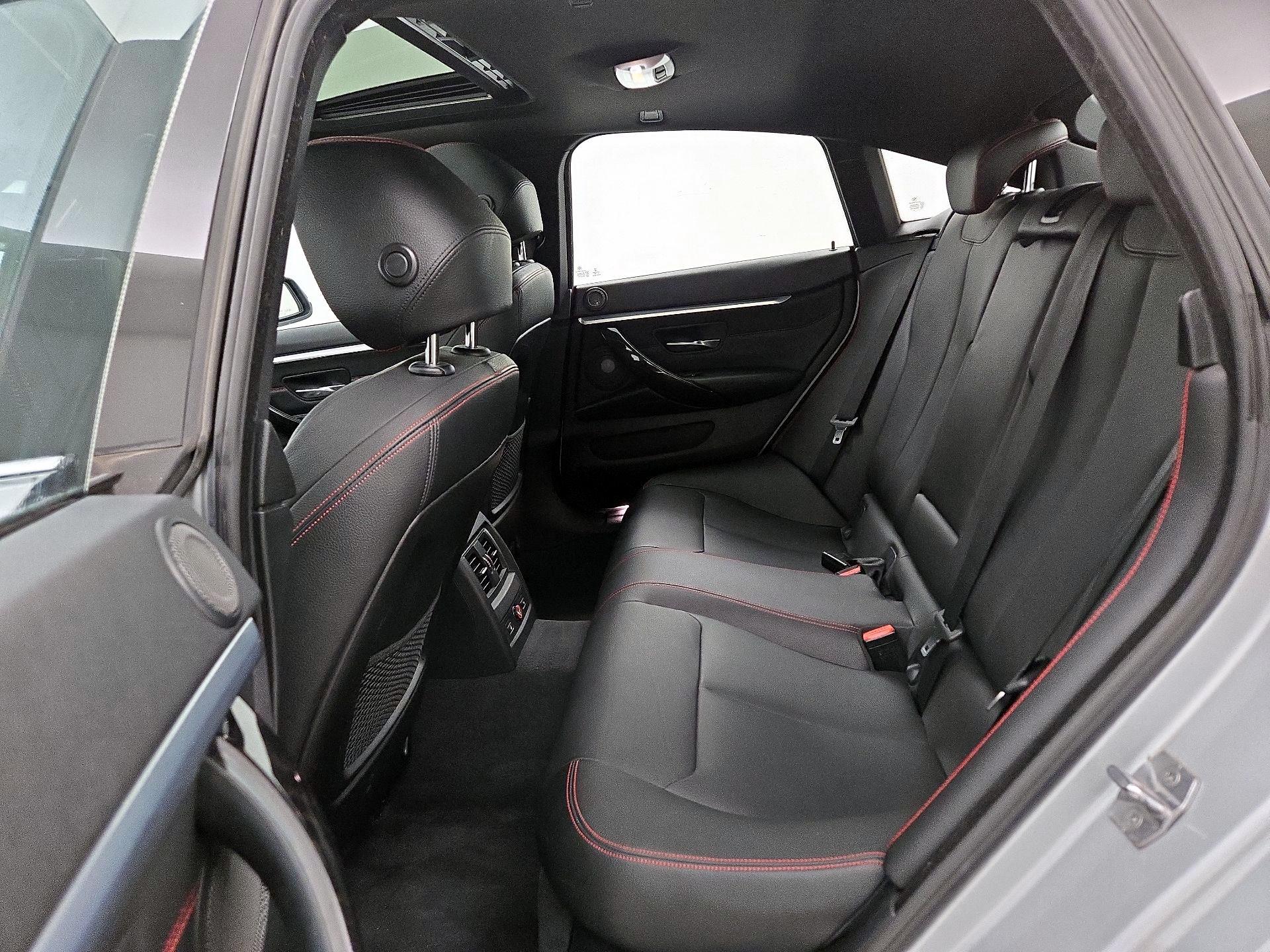 Thumbnail: 2016 BMW 4 Series - 18
