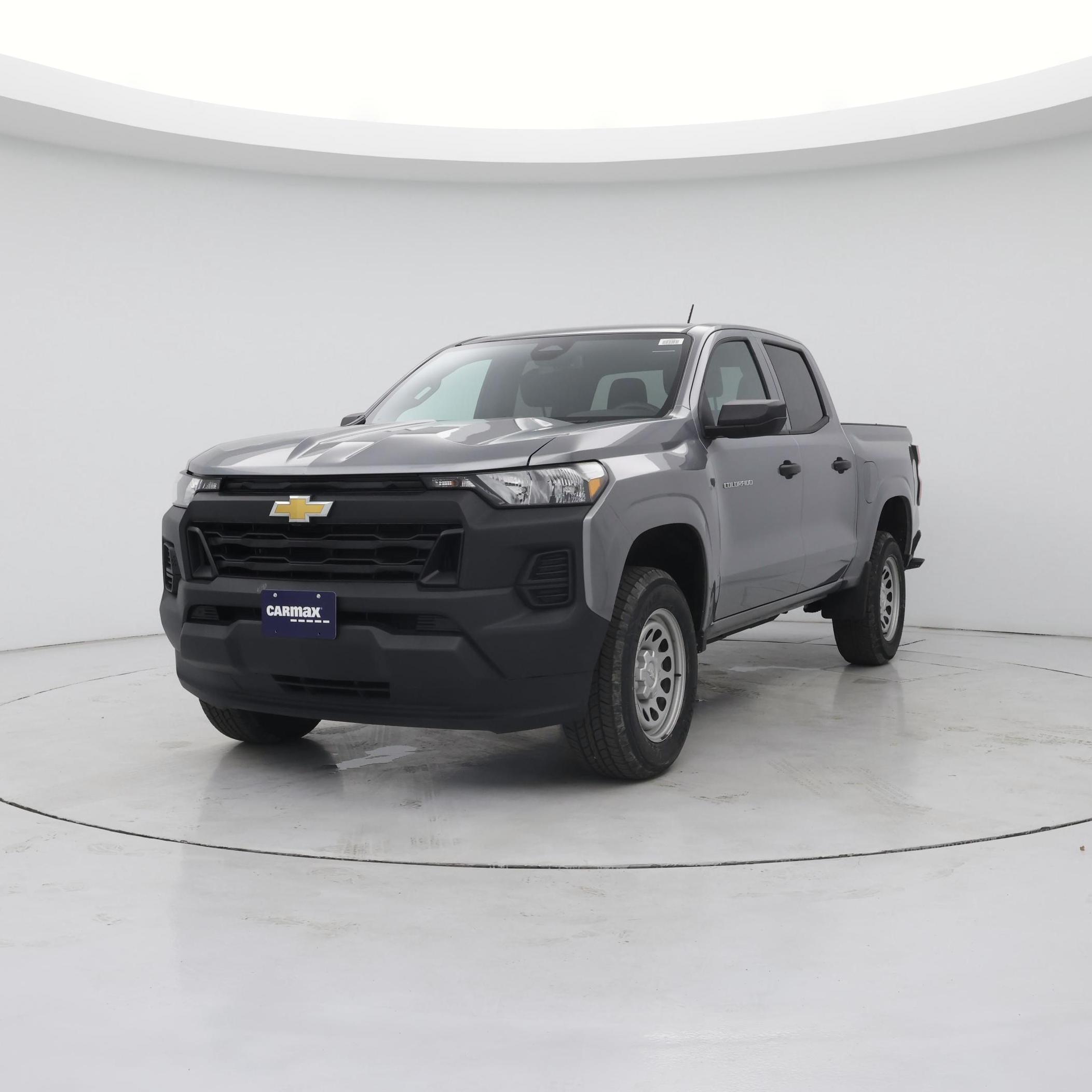 Thumbnail: 2023 Chevrolet Colorado - 4