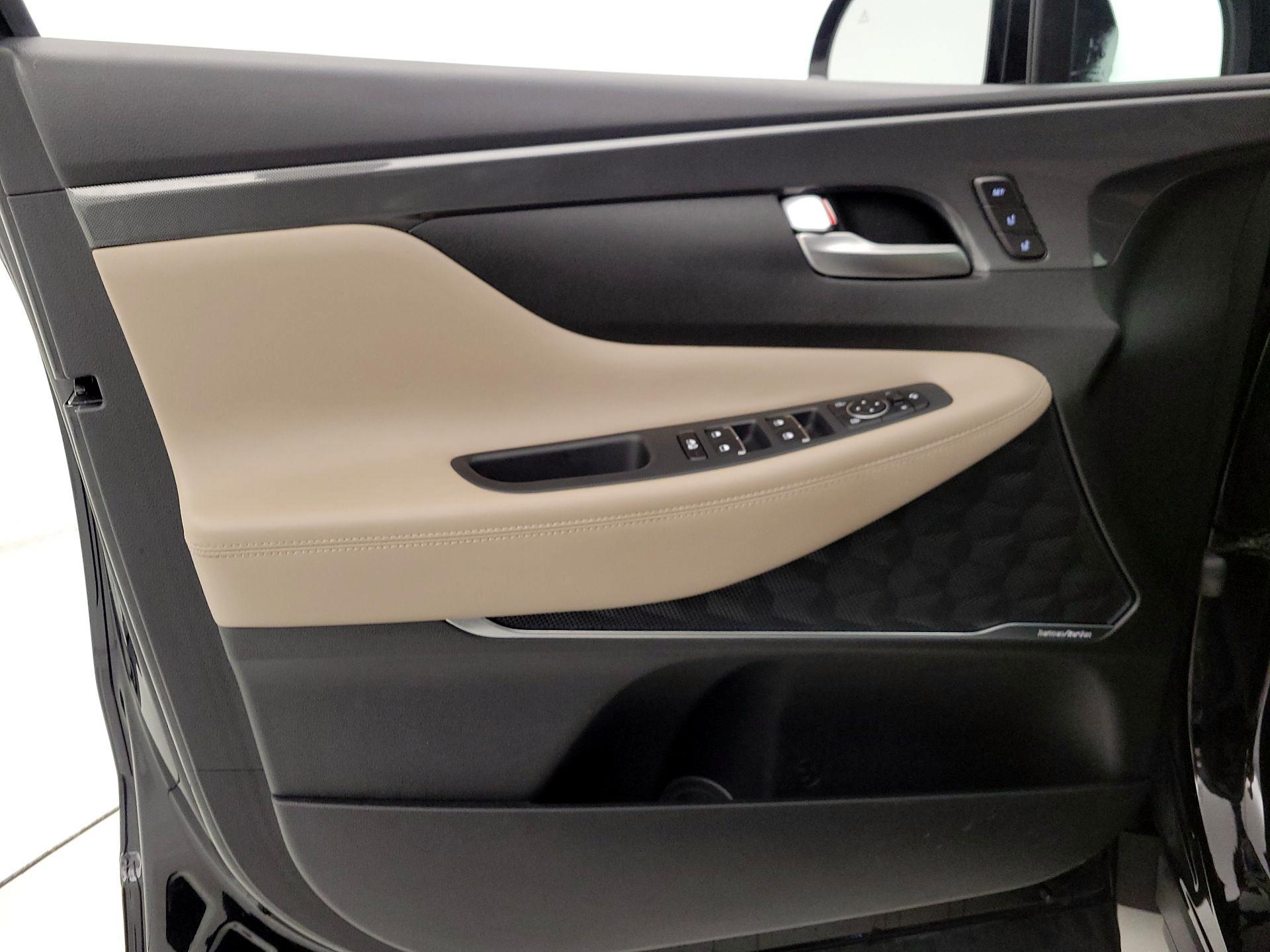 Thumbnail: 2023 Hyundai Santa Fe - 12