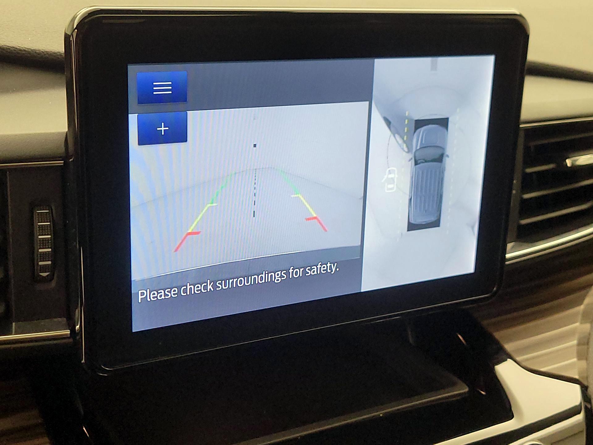 Thumbnail: 2022 Ford Explorer - 14