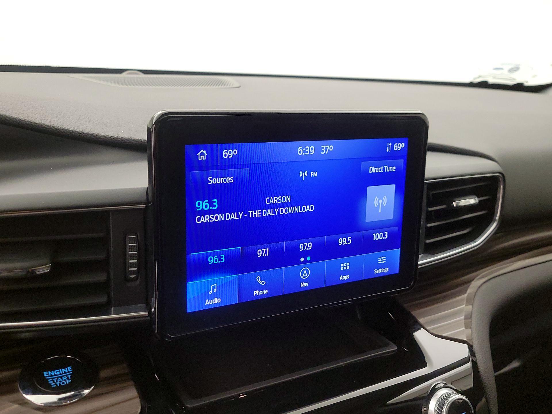 Thumbnail: 2022 Ford Explorer - 15