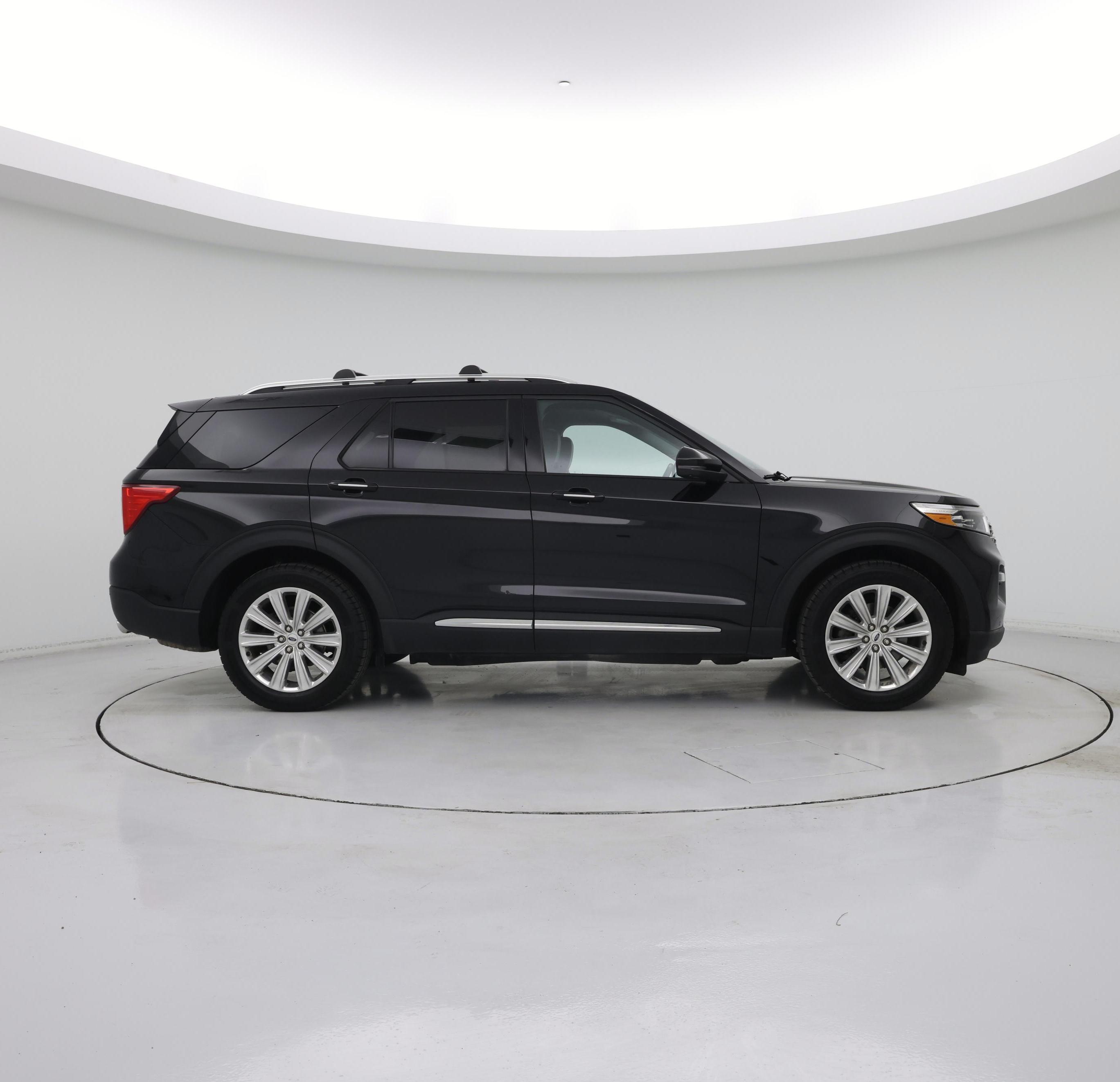 Thumbnail: 2022 Ford Explorer - 7