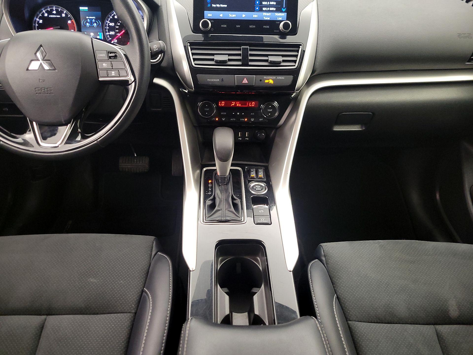 Thumbnail: 2024 Mitsubishi Eclipse Cross - 17