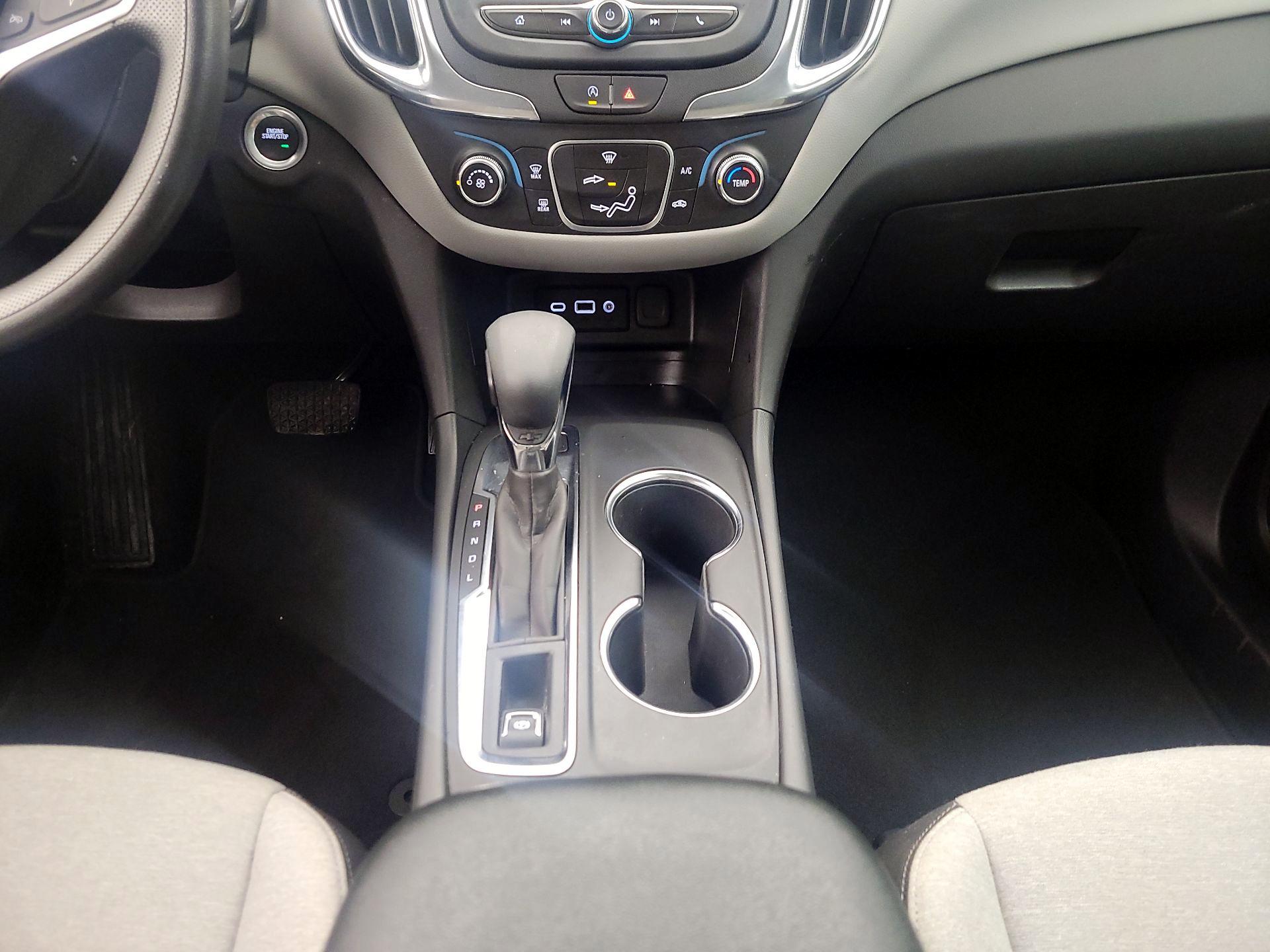 Thumbnail: 2024 Chevrolet Equinox - 17