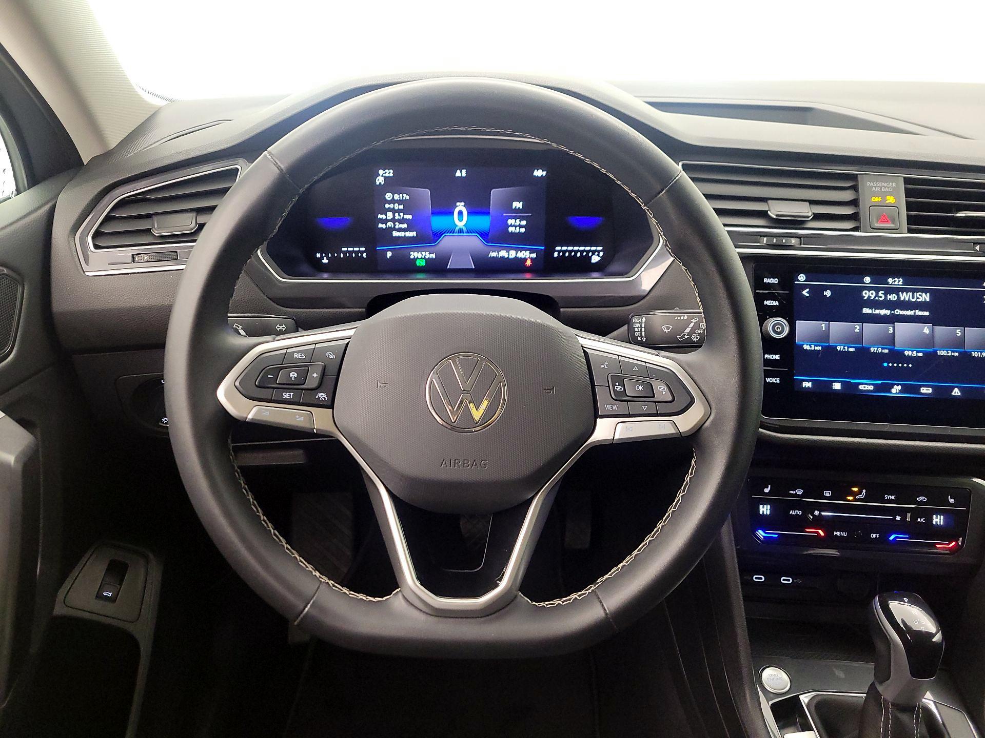 Thumbnail: 2024 Volkswagen Tiguan - 10