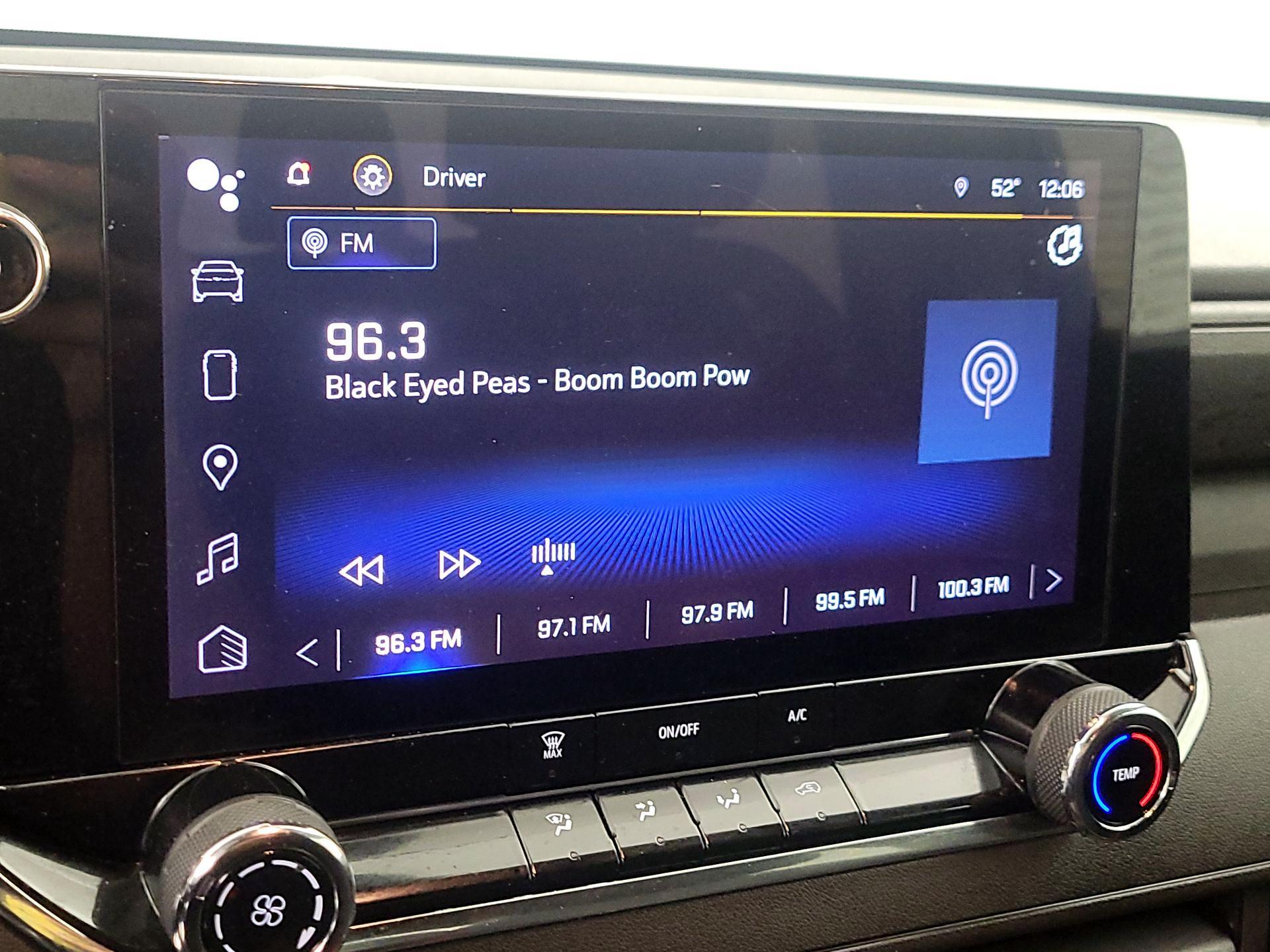 Thumbnail: 2023 Chevrolet Colorado - 15