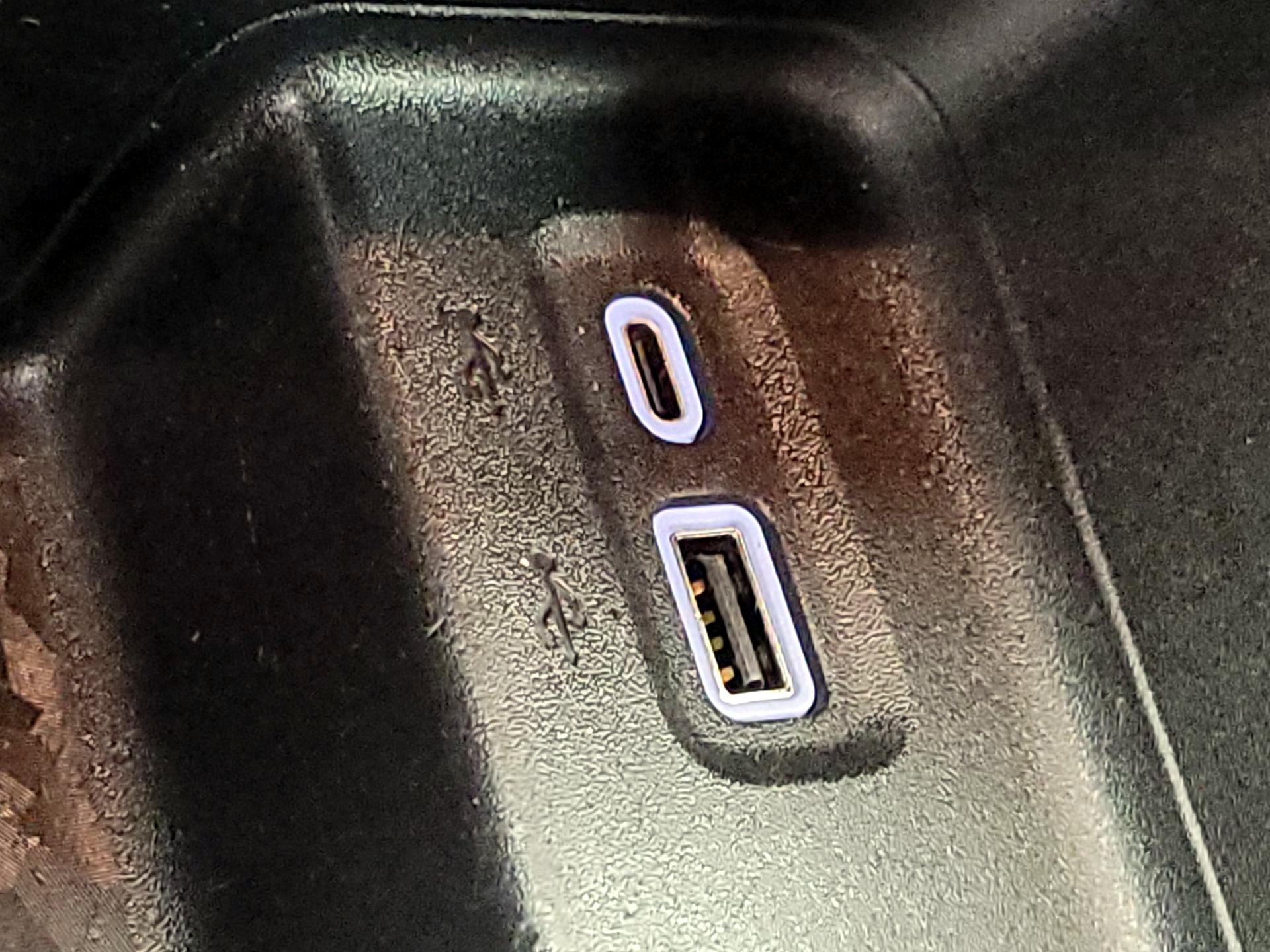 Thumbnail: 2023 Chevrolet Colorado - 18