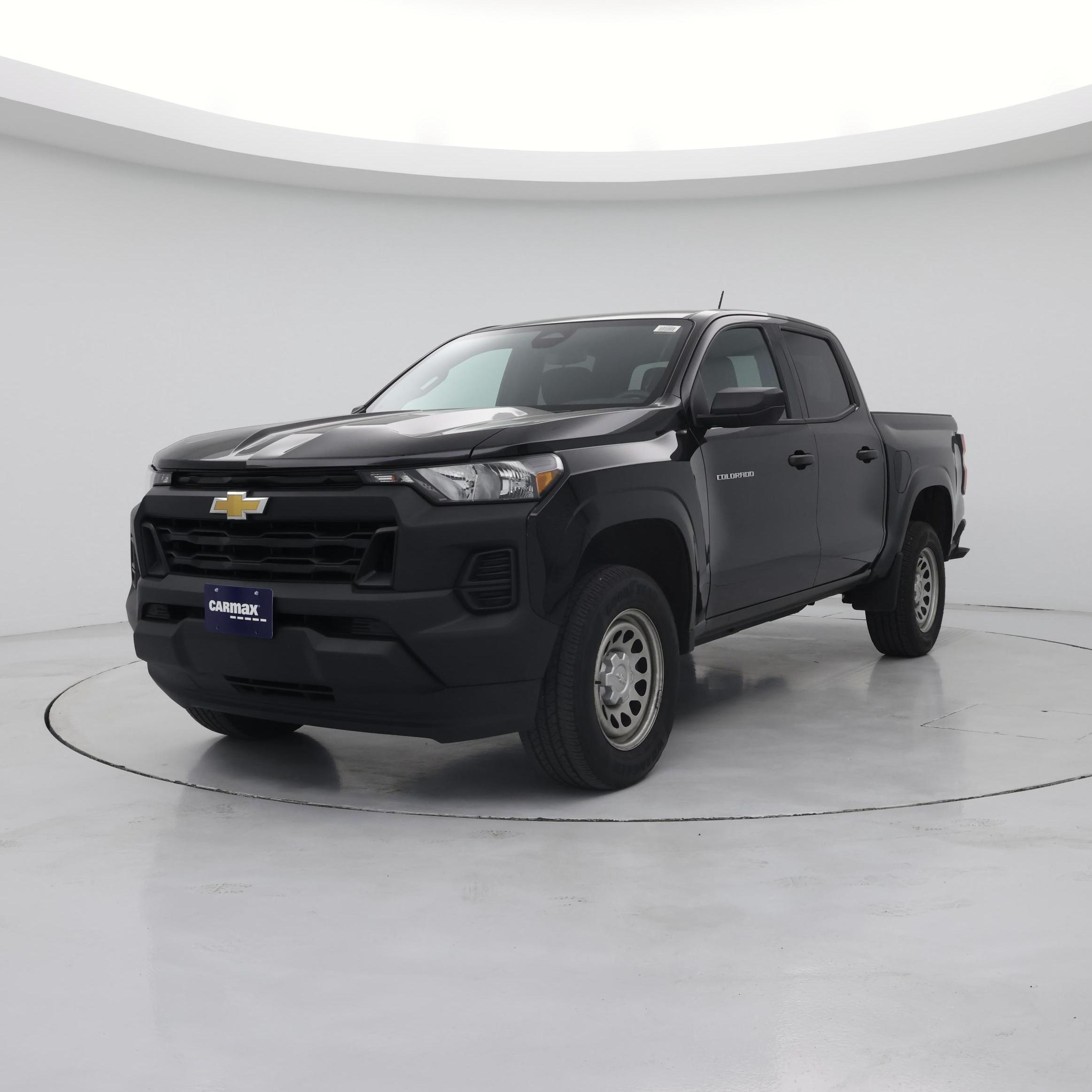 Thumbnail: 2023 Chevrolet Colorado - 4