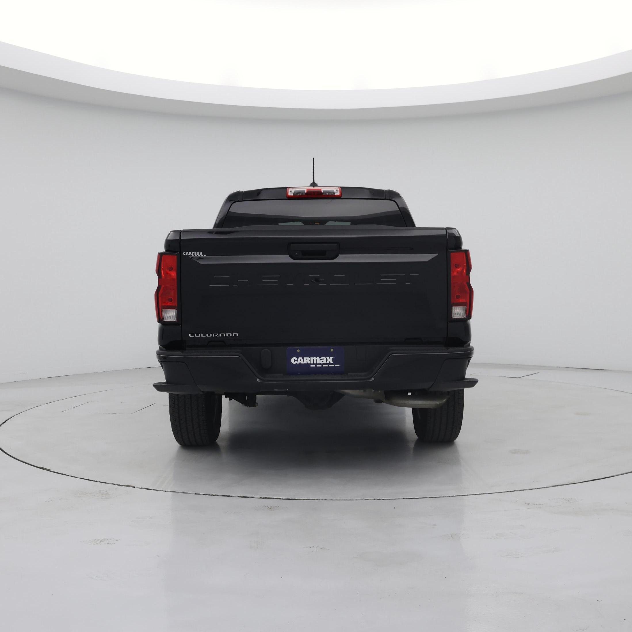 Thumbnail: 2023 Chevrolet Colorado - 6