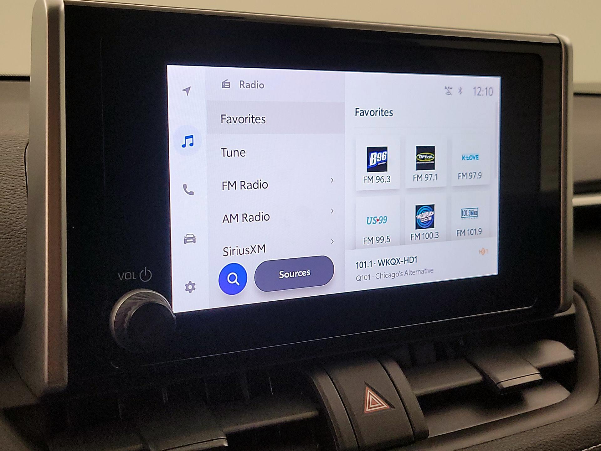 Thumbnail: 2023 Toyota RAV4 - 15