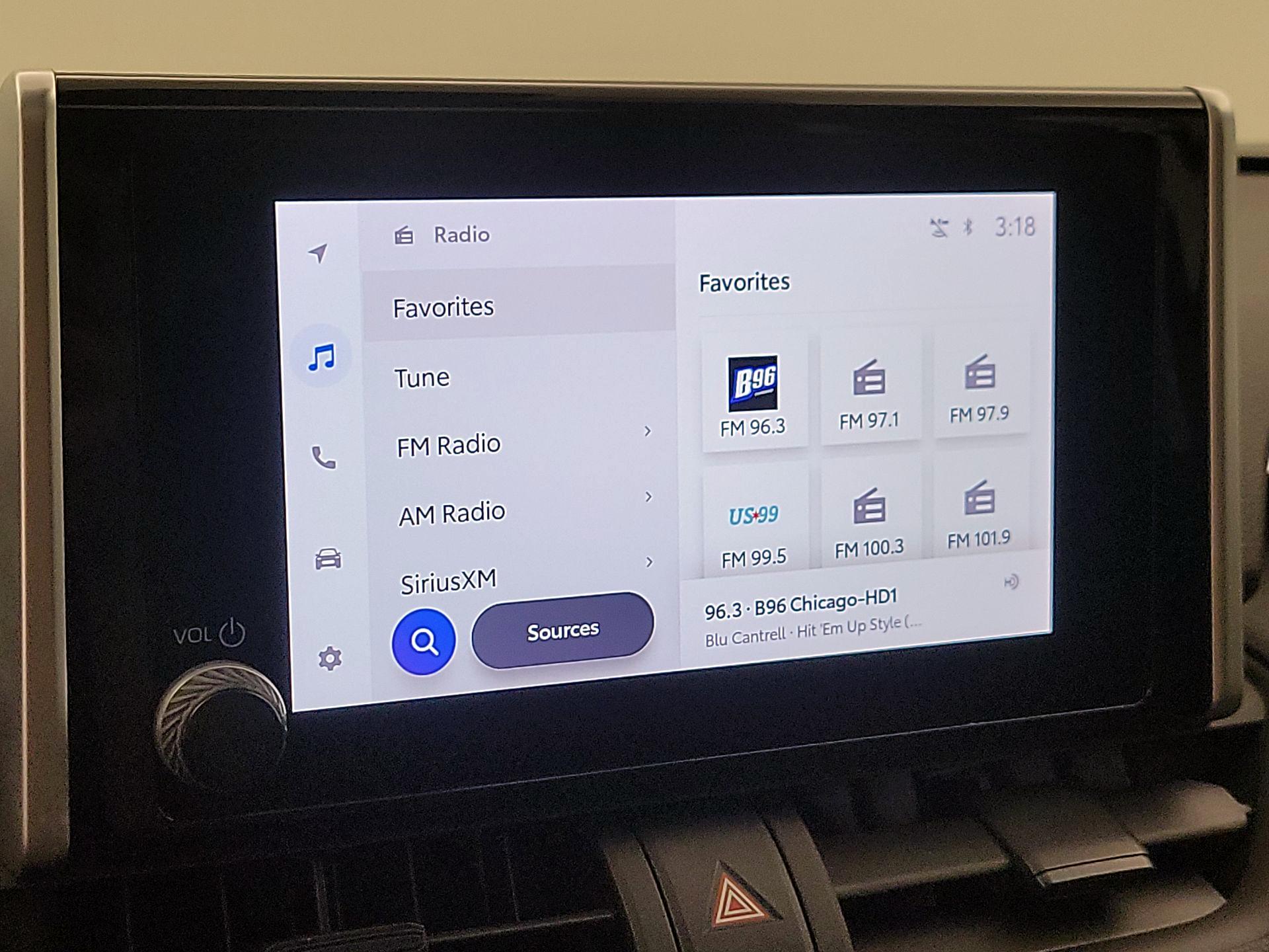 Thumbnail: 2023 Toyota RAV4 - 15