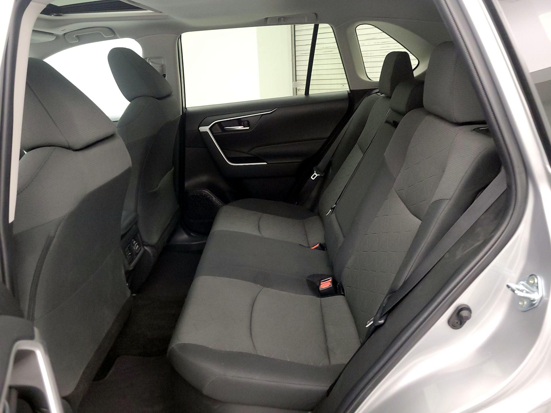 Thumbnail: 2023 Toyota RAV4 - 20