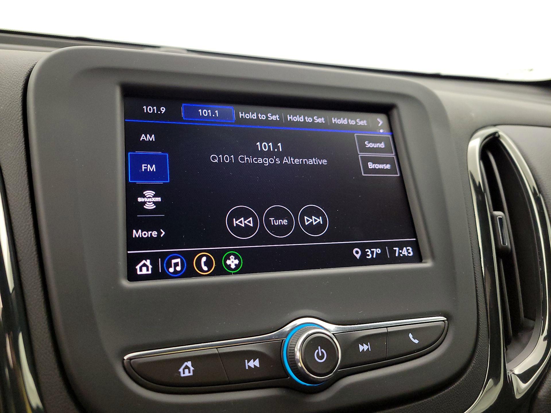 Thumbnail: 2022 Chevrolet Equinox - 15