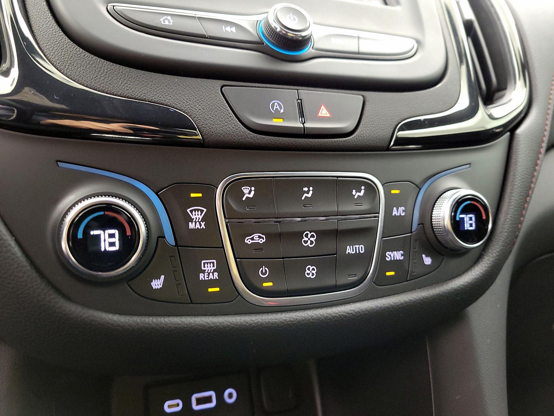 Thumbnail: 2022 Chevrolet Equinox - 16