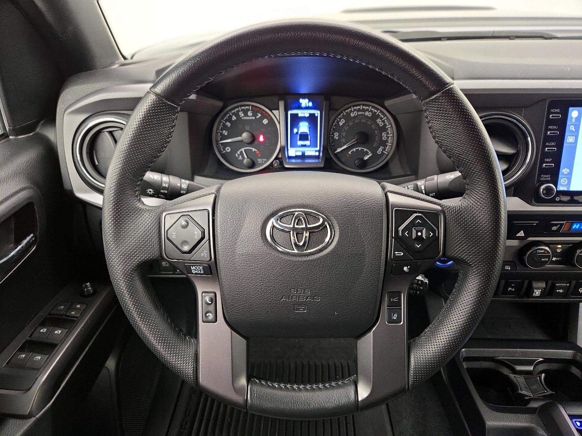 Thumbnail: 2022 Toyota Tacoma - 10