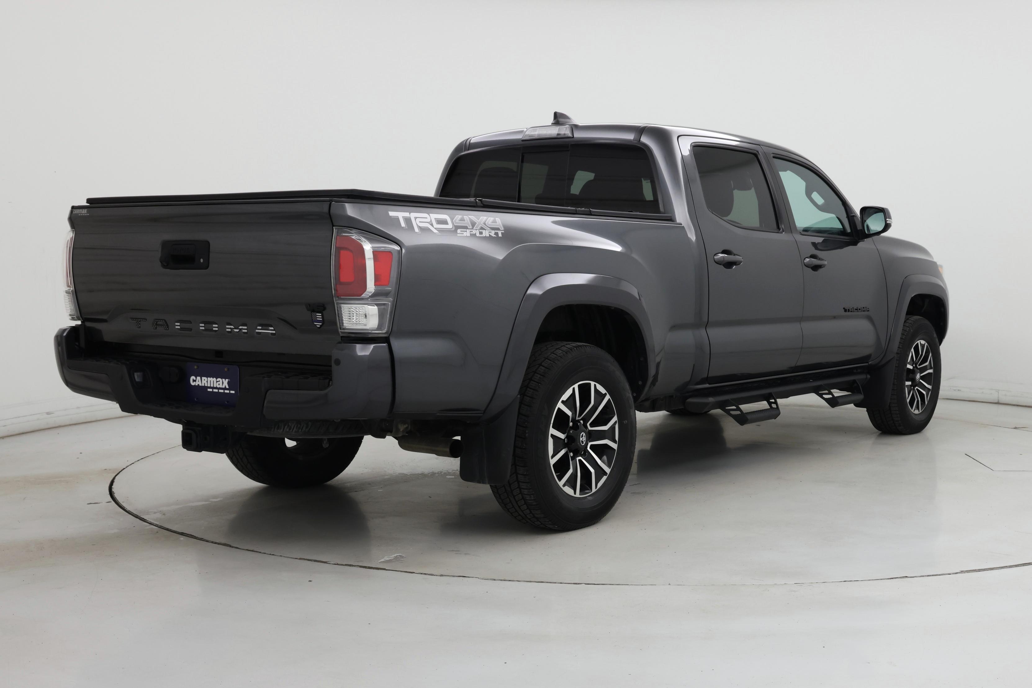 Thumbnail: 2022 Toyota Tacoma - 8