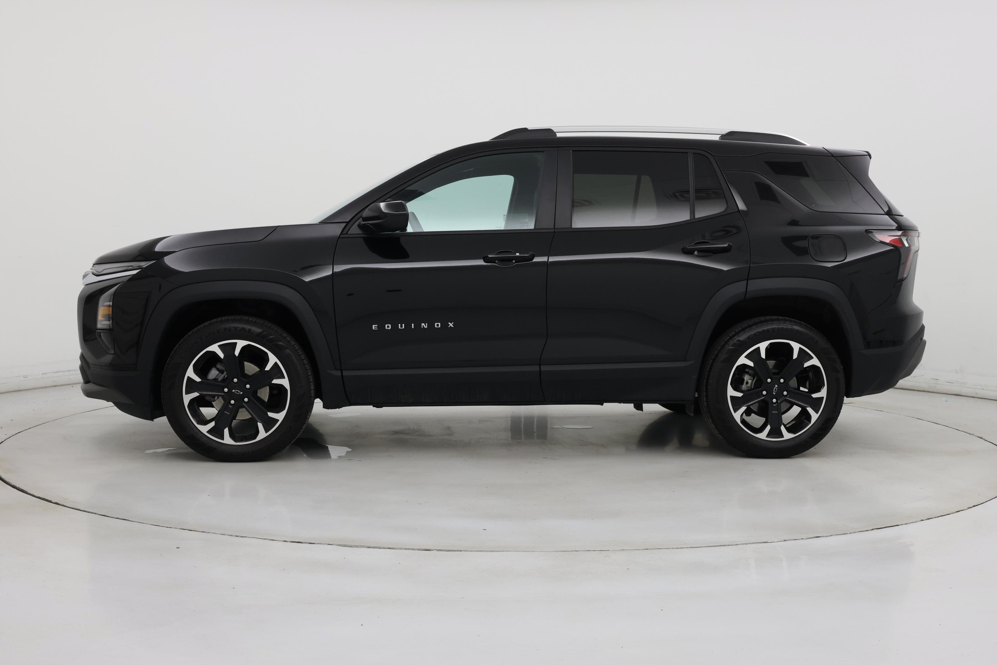 Thumbnail: 2026 Chevrolet Equinox - 3