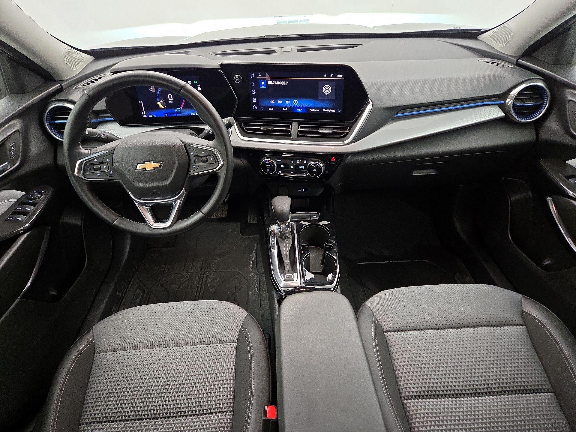 Thumbnail: 2024 Chevrolet Trax - 9