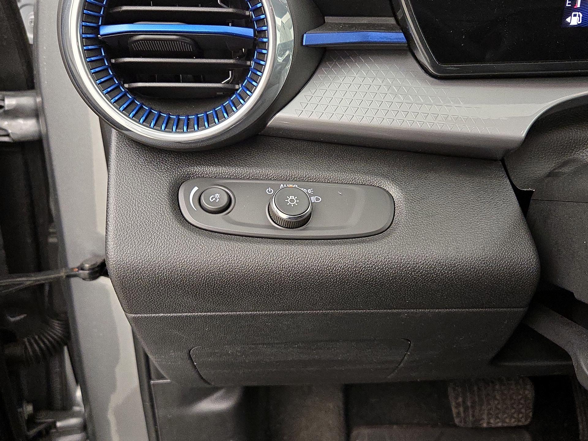 Thumbnail: 2024 Chevrolet Trax - 13