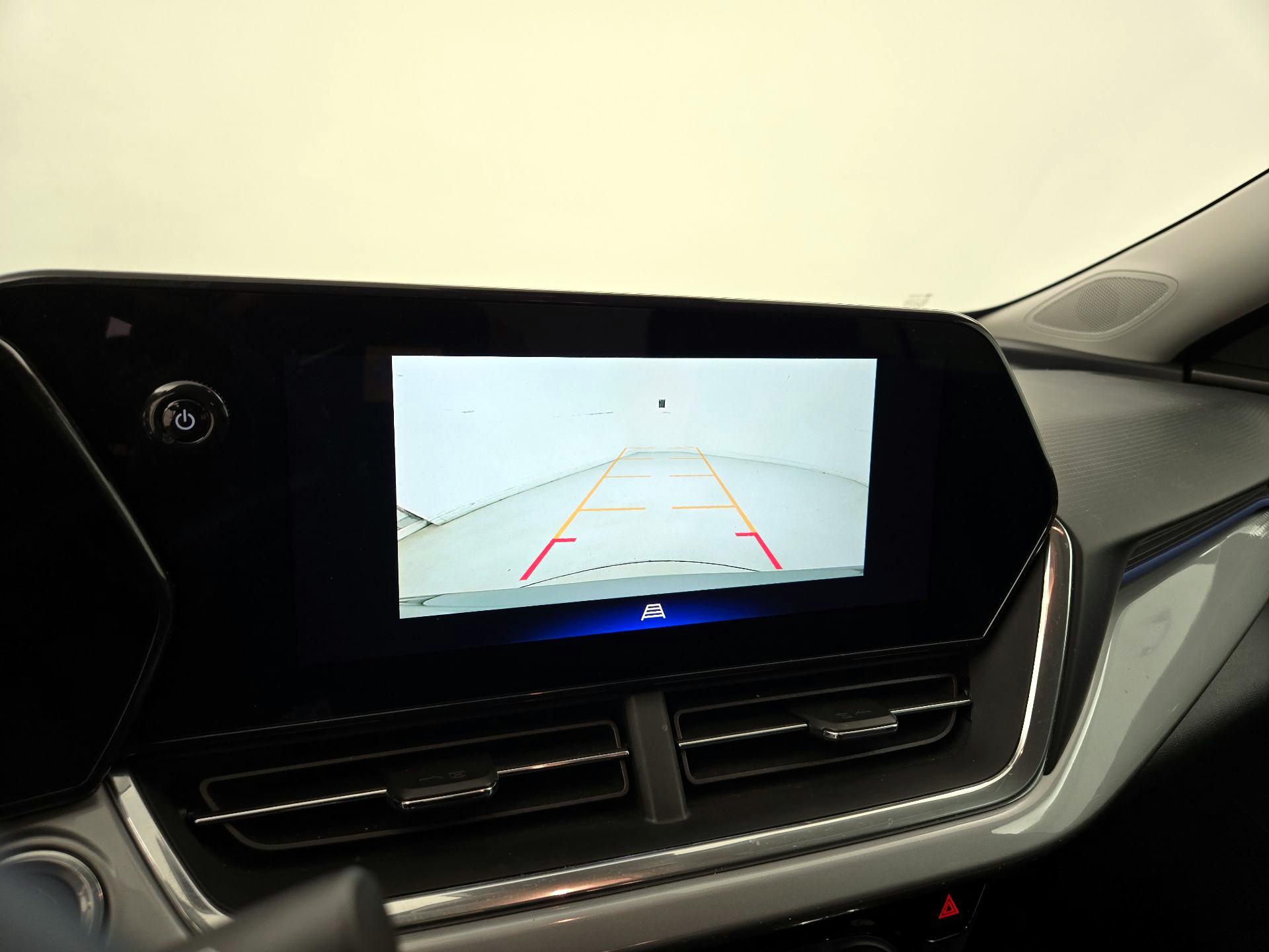 Thumbnail: 2024 Chevrolet Trax - 14