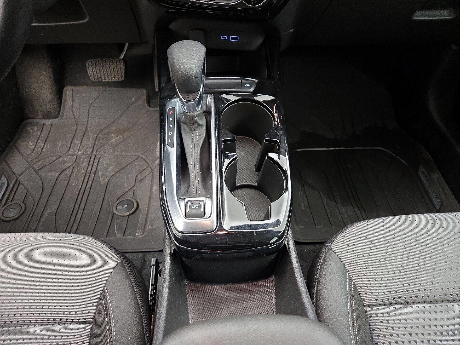 Thumbnail: 2024 Chevrolet Trax - 17