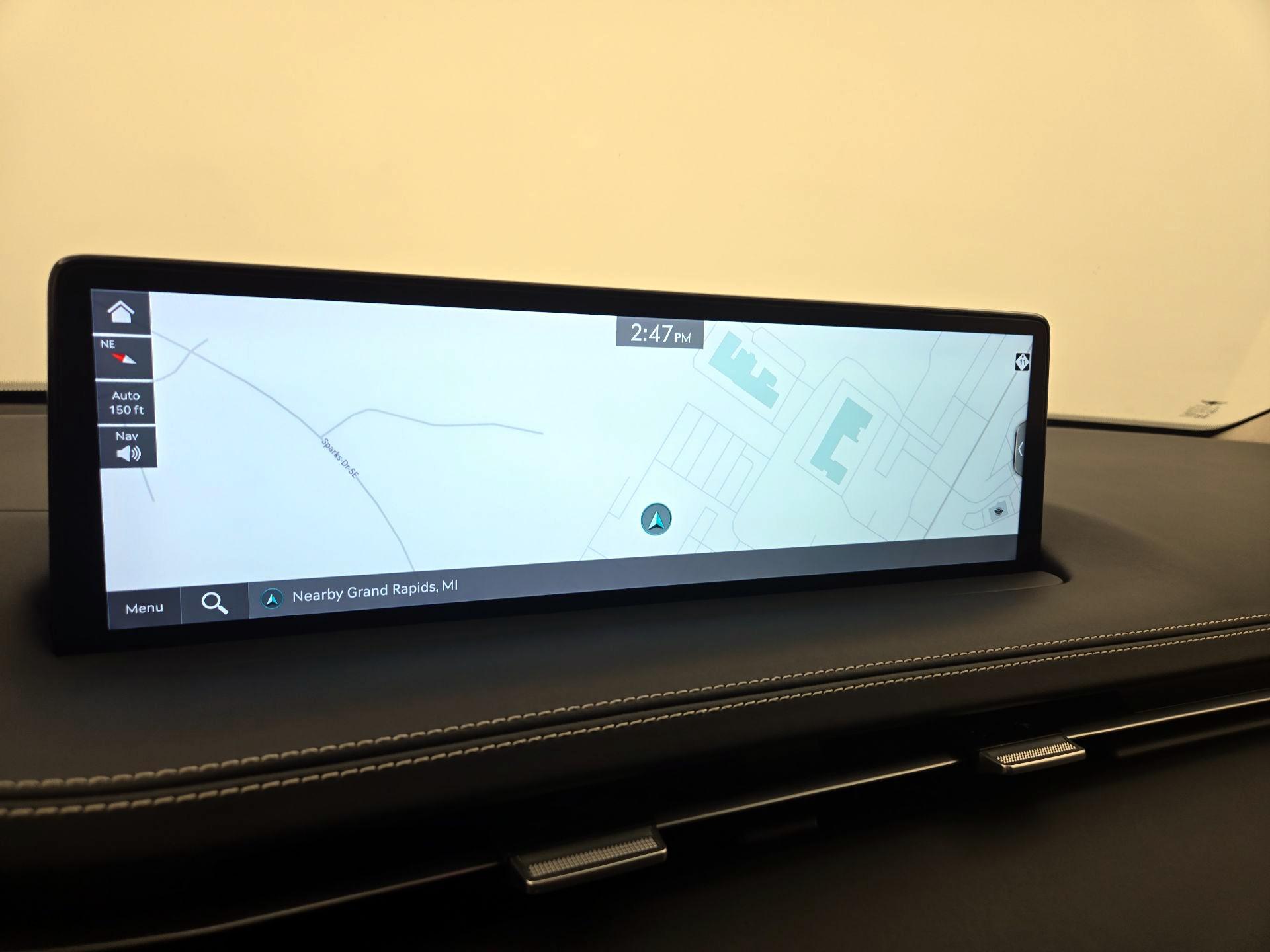 Thumbnail: 2024 Genesis GV70 - 14