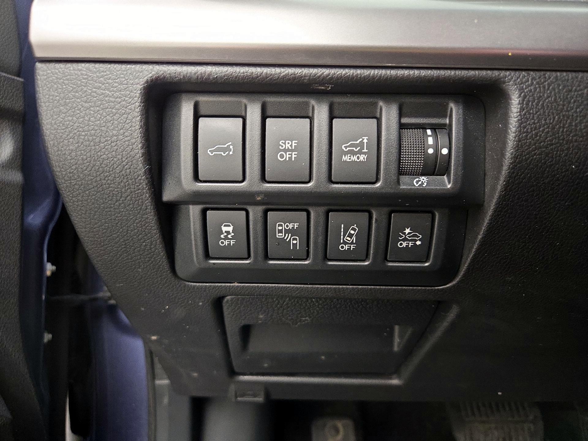 Thumbnail: 2016 Subaru Outback - 13