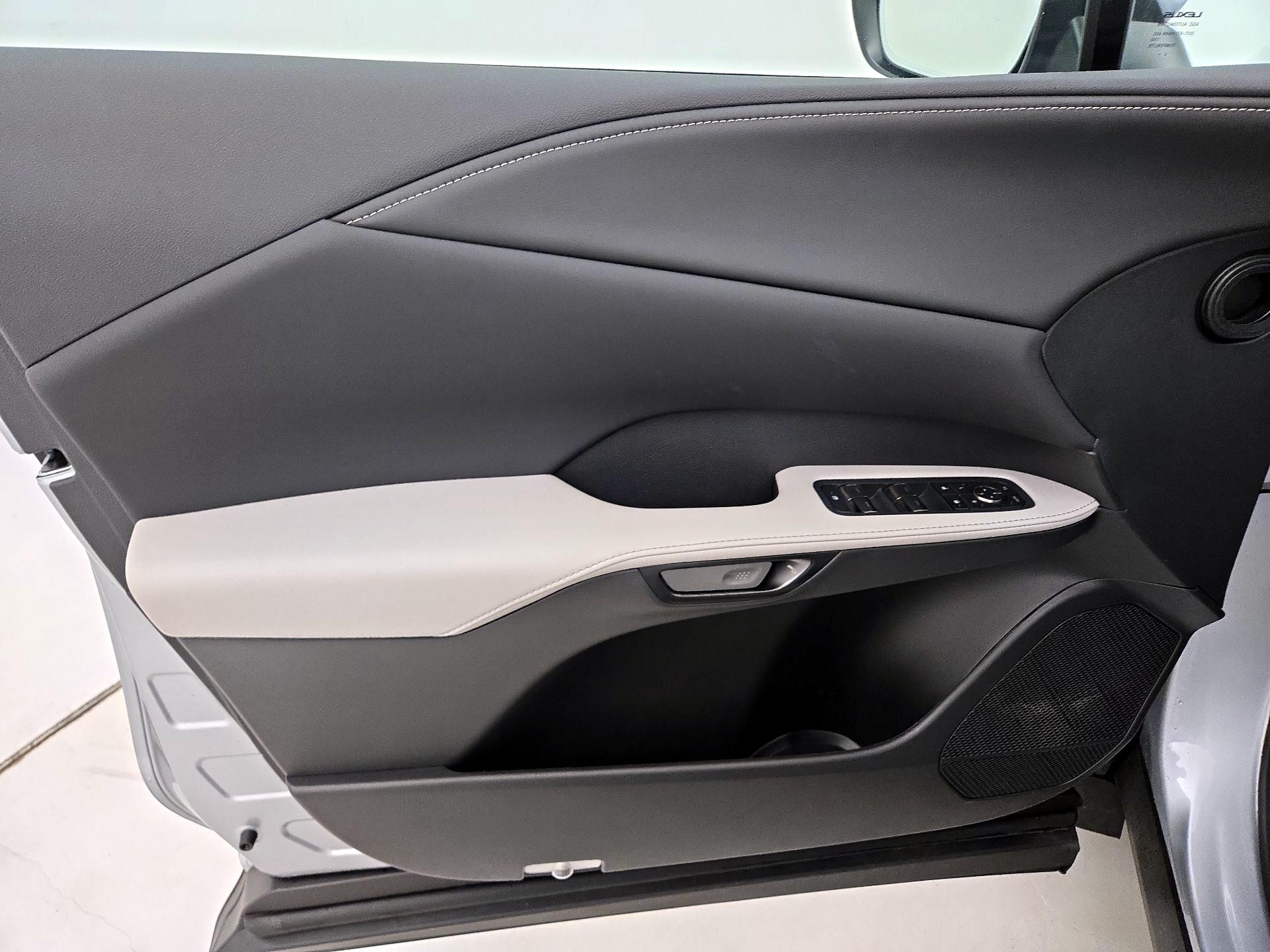 Thumbnail: 2025 Lexus RX - 12