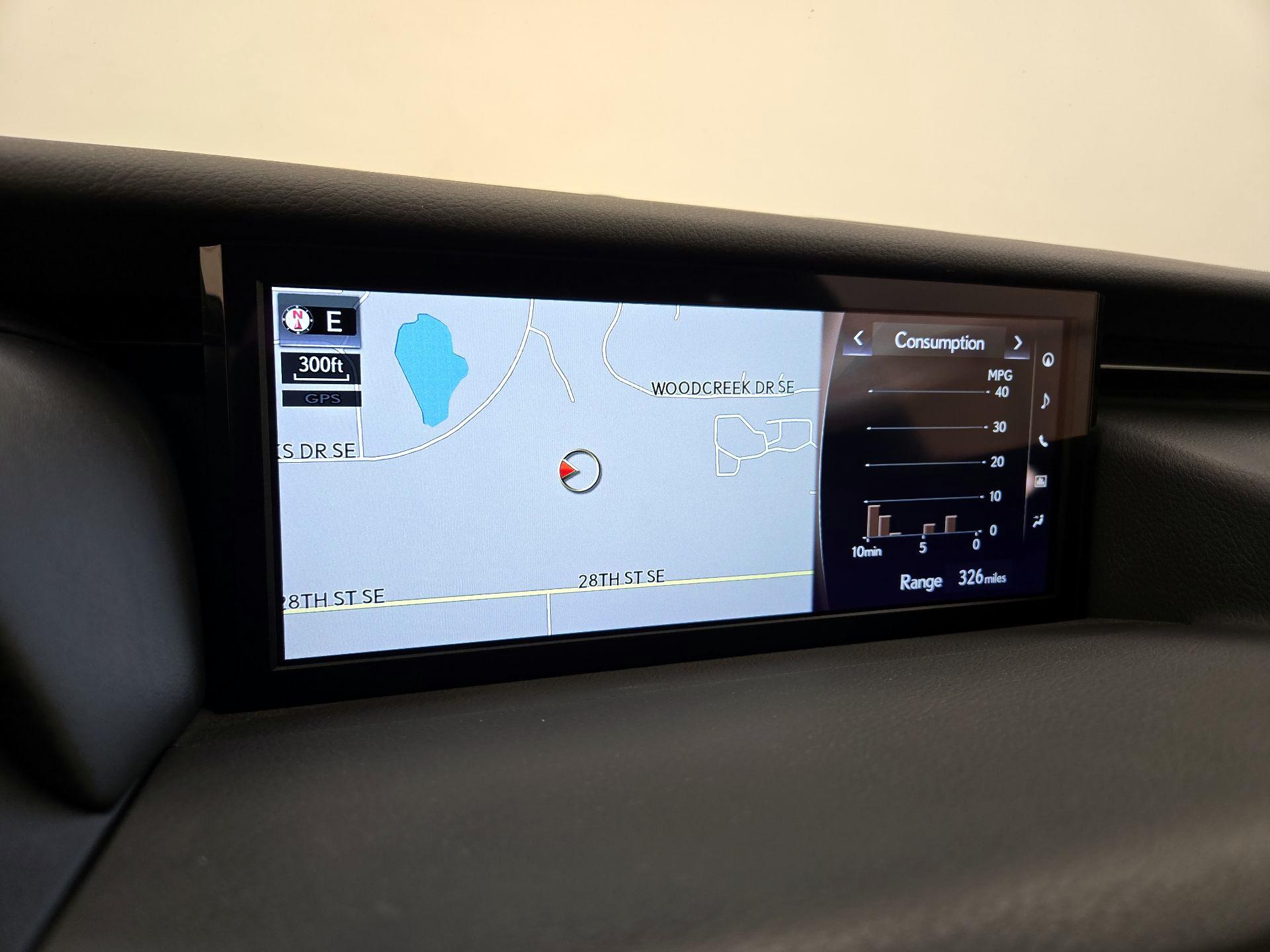 Thumbnail: 2020 Lexus IS - 14