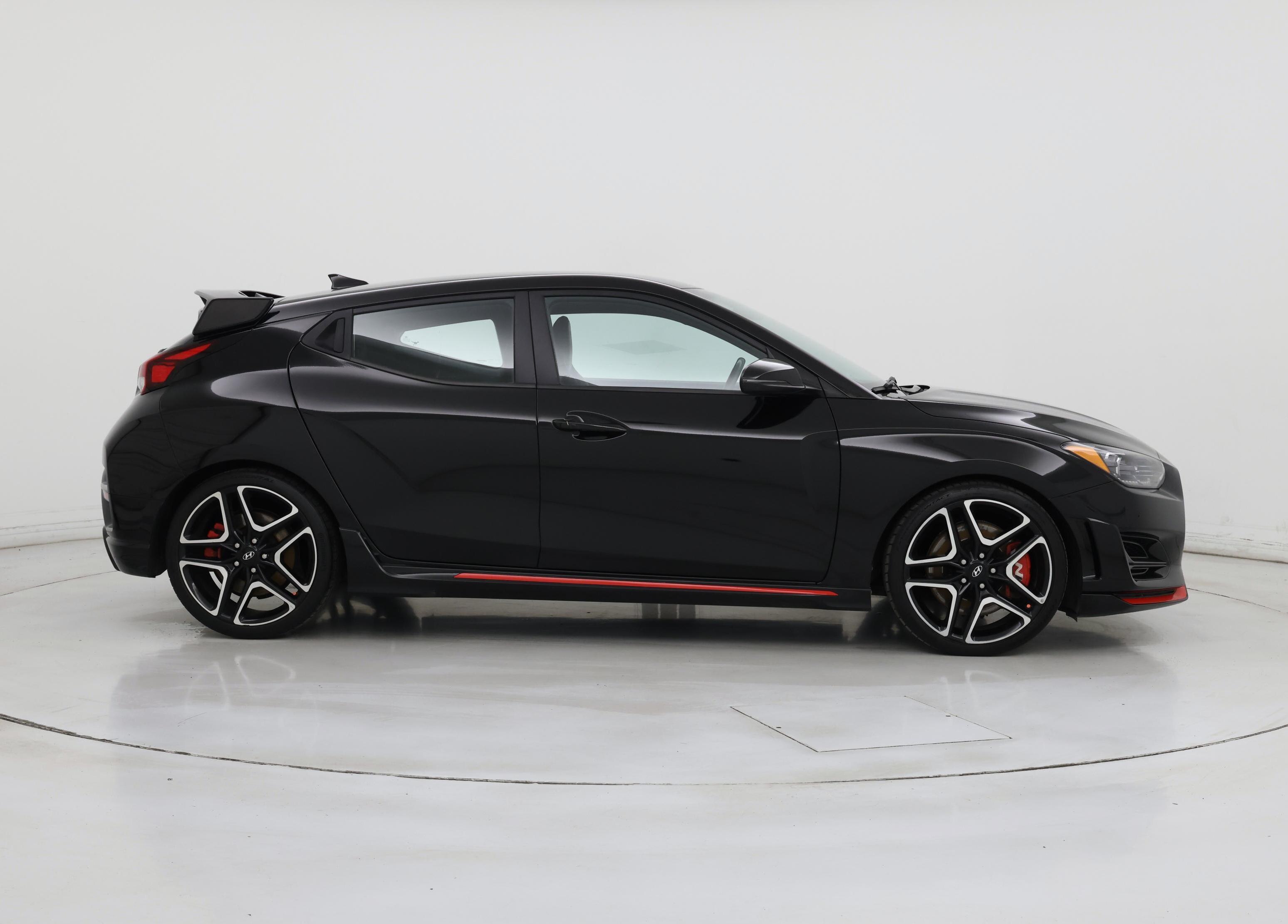 Thumbnail: 2021 Hyundai Veloster - 7