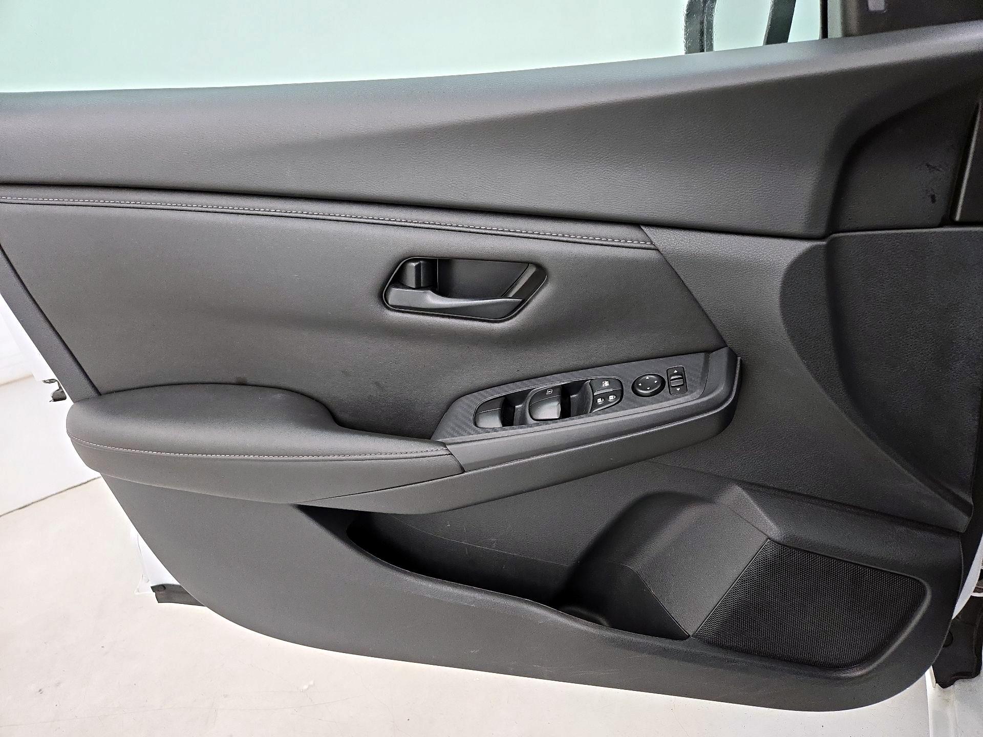Thumbnail: 2024 Nissan Sentra - 12