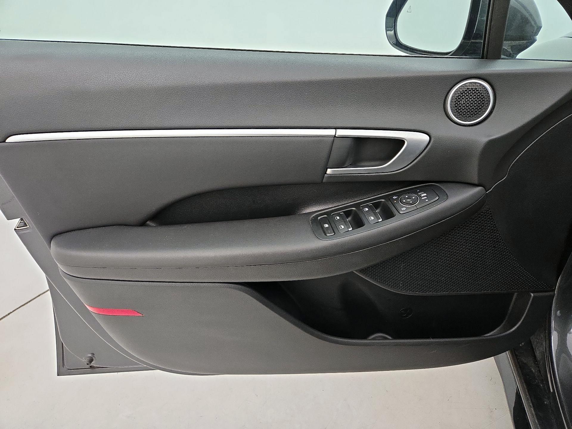 Thumbnail: 2025 Hyundai Sonata - 12