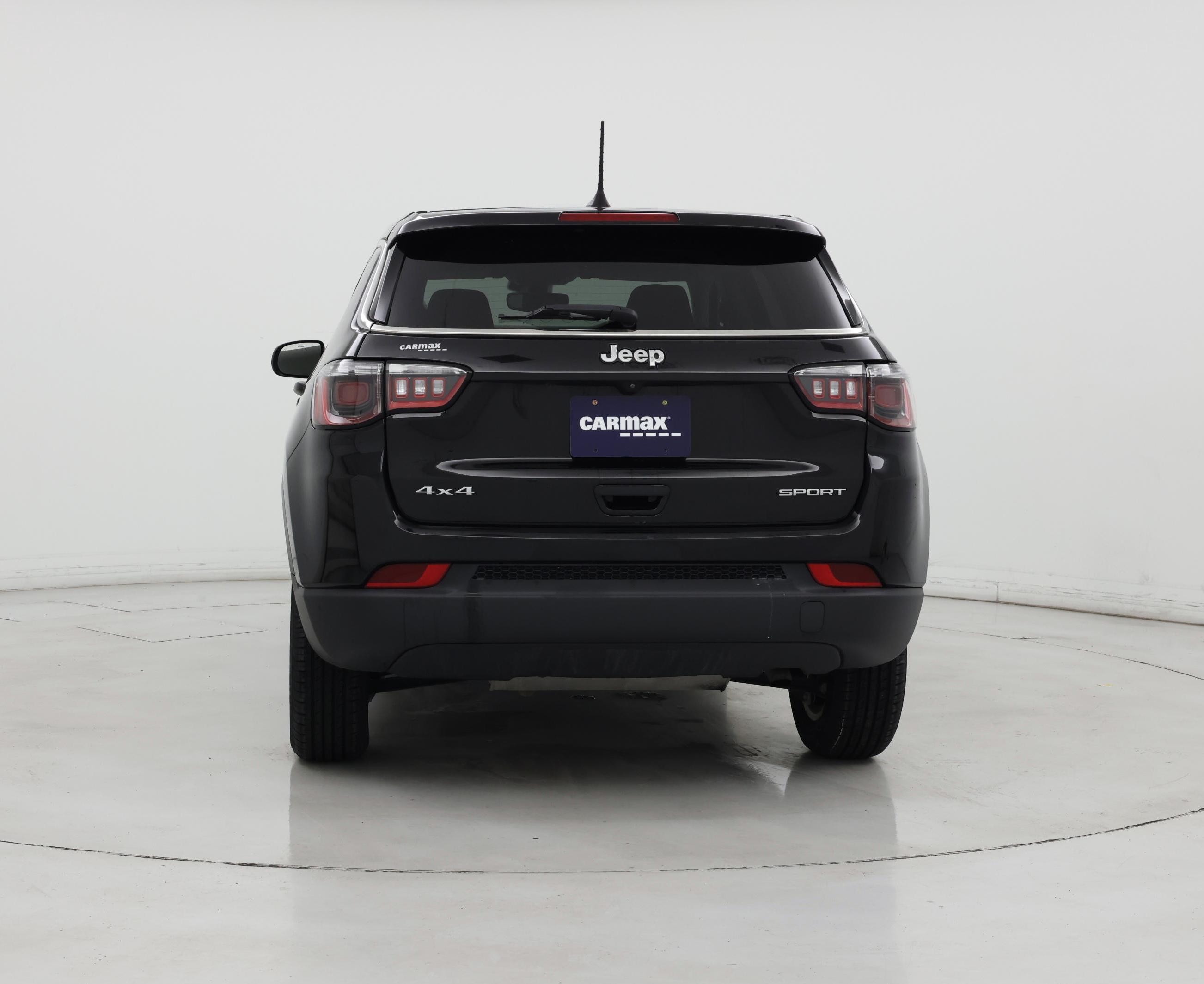 Thumbnail: 2022 Jeep Compass - 6