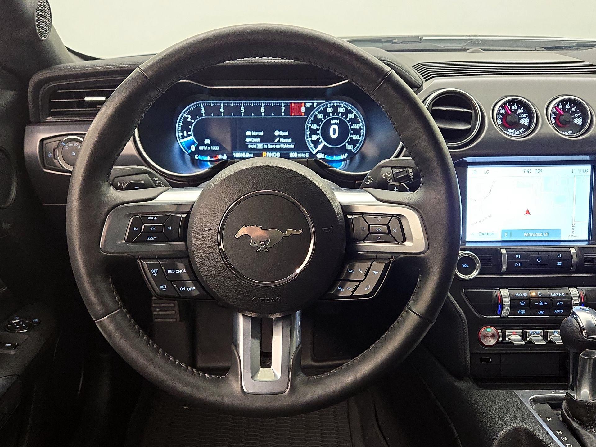 Thumbnail: 2022 Ford Mustang - 10