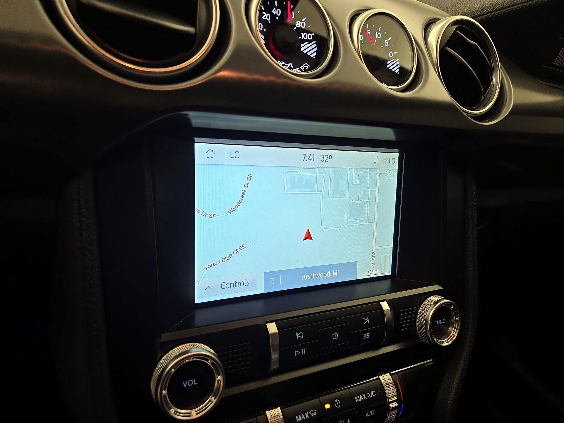 Thumbnail: 2022 Ford Mustang - 14