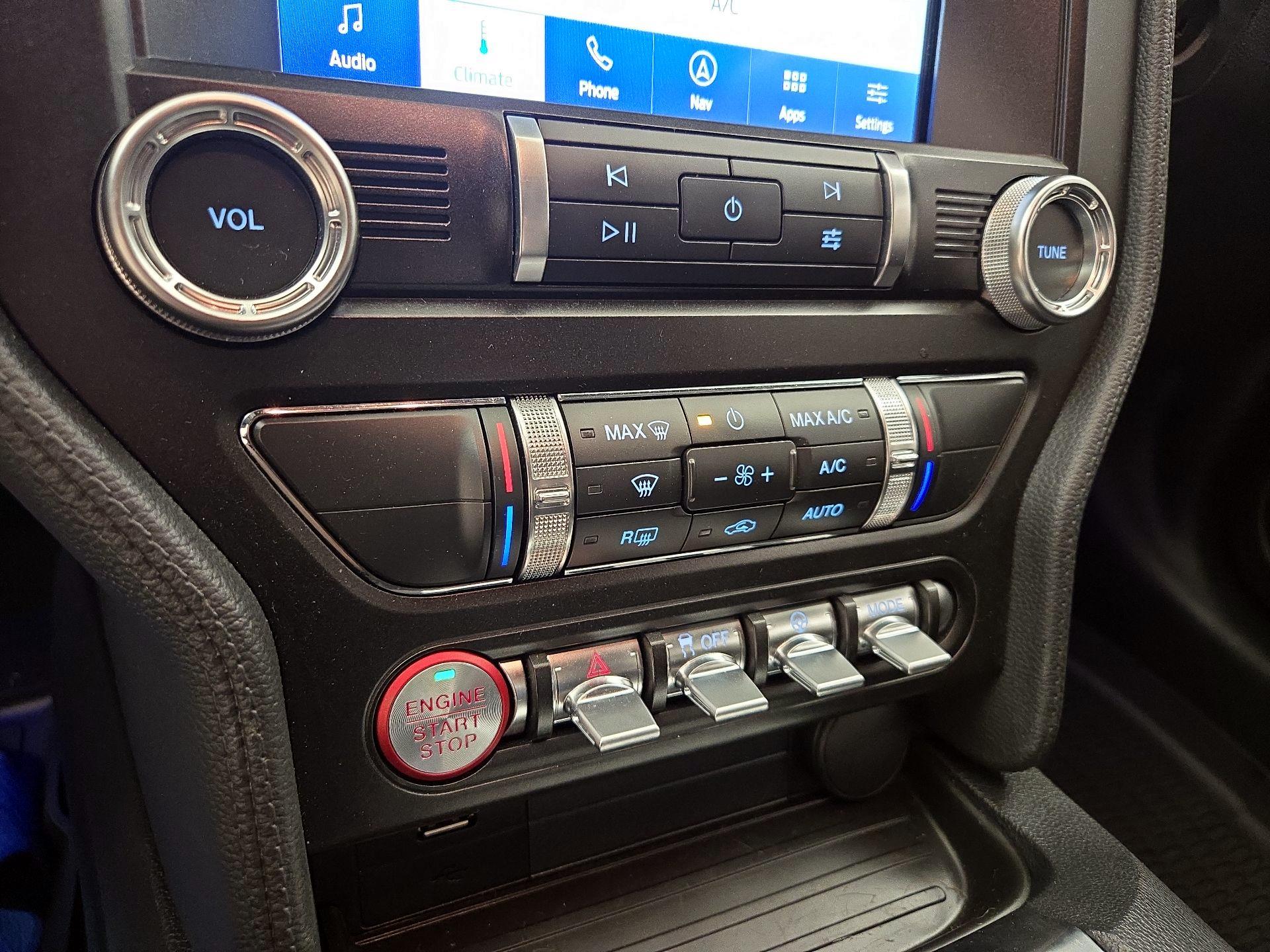 Thumbnail: 2022 Ford Mustang - 17