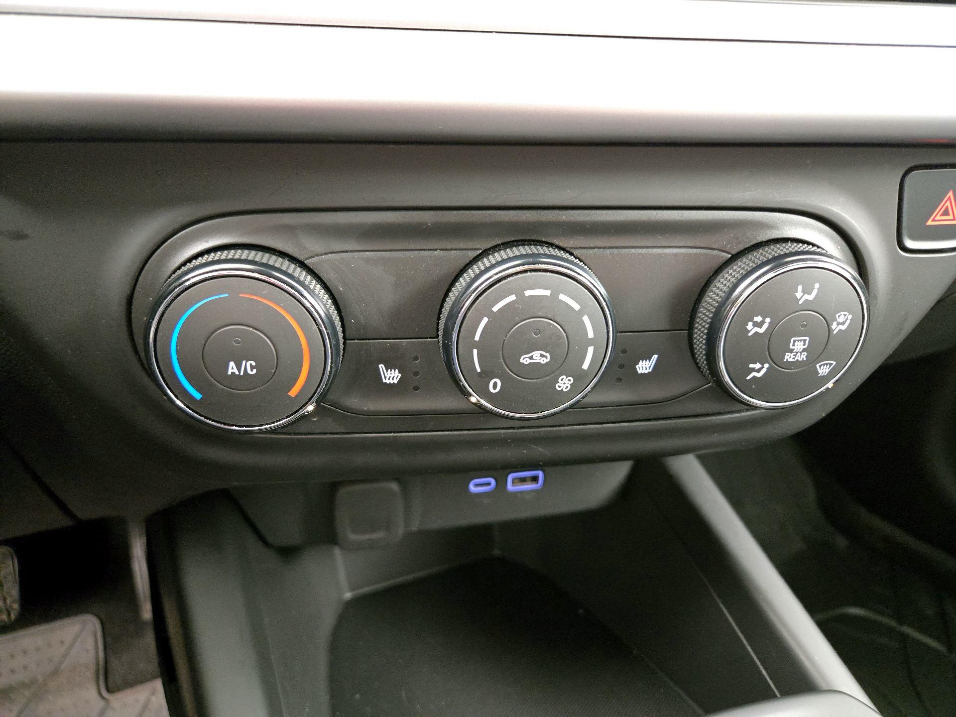 Thumbnail: 2024 Chevrolet Trax - 16