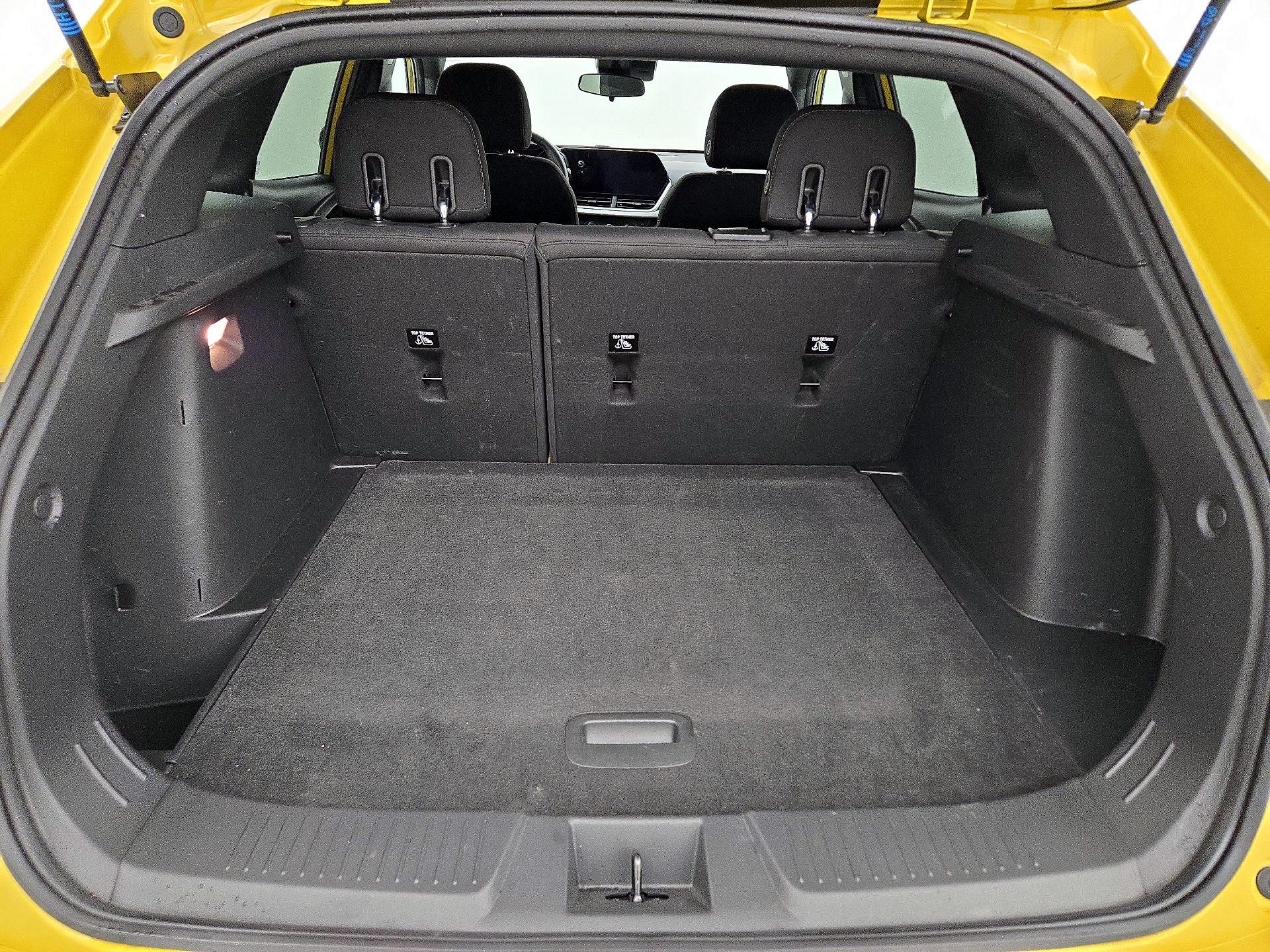 Thumbnail: 2024 Chevrolet Trax - 20