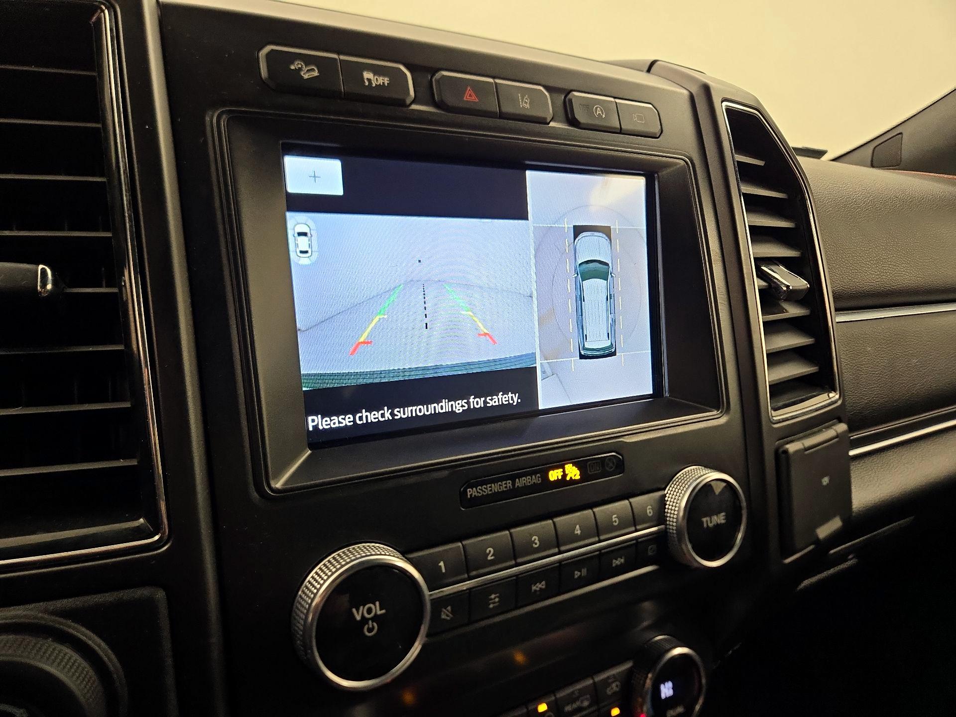 Thumbnail: 2021 Ford Expedition - 15