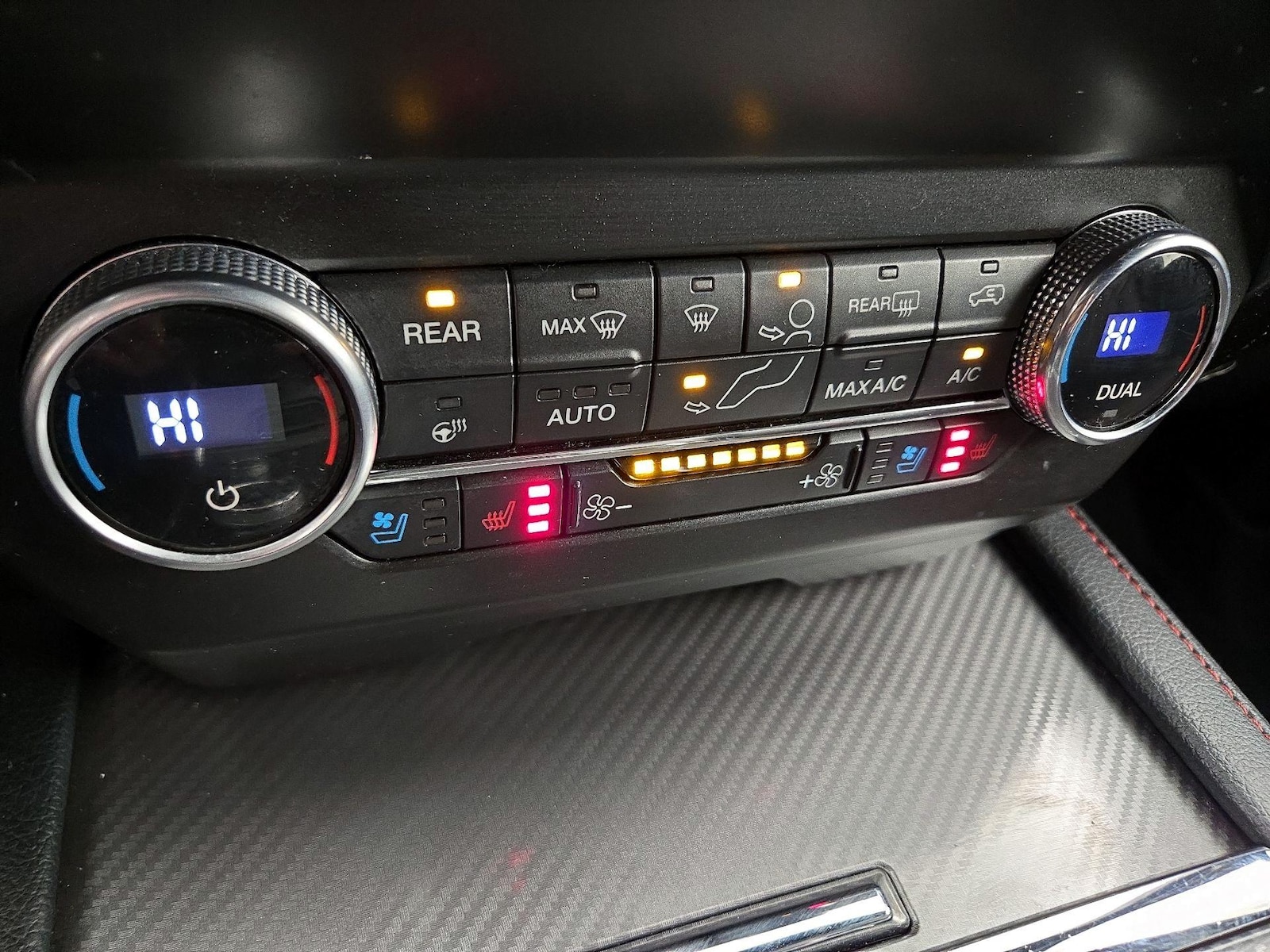2021 Ford Expedition Limited - Photo 18