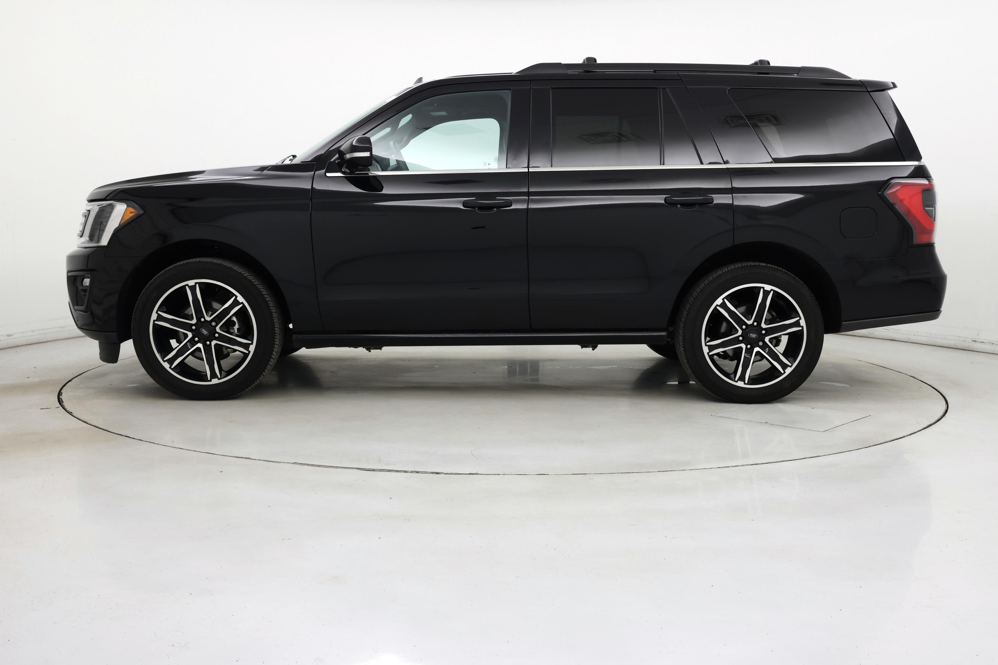 Thumbnail: 2021 Ford Expedition - 3