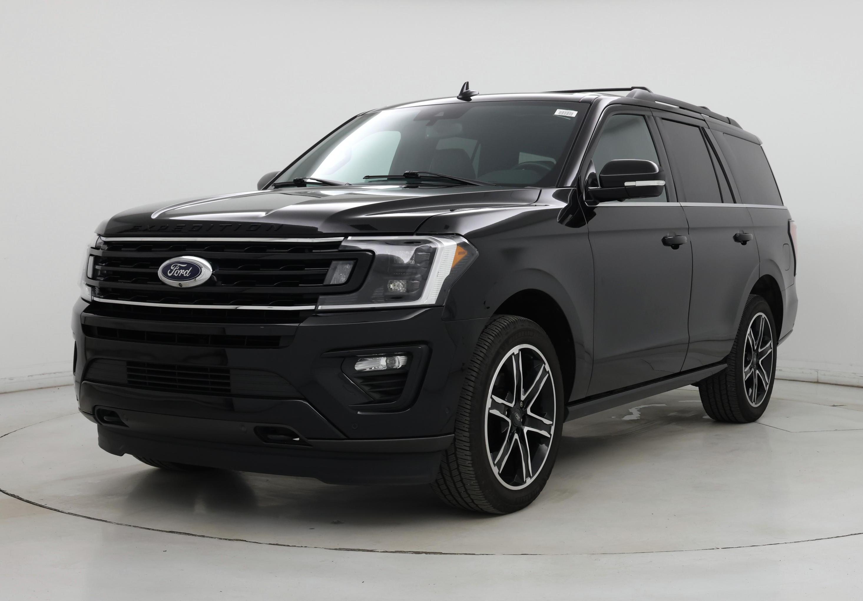 Thumbnail: 2021 Ford Expedition - 4