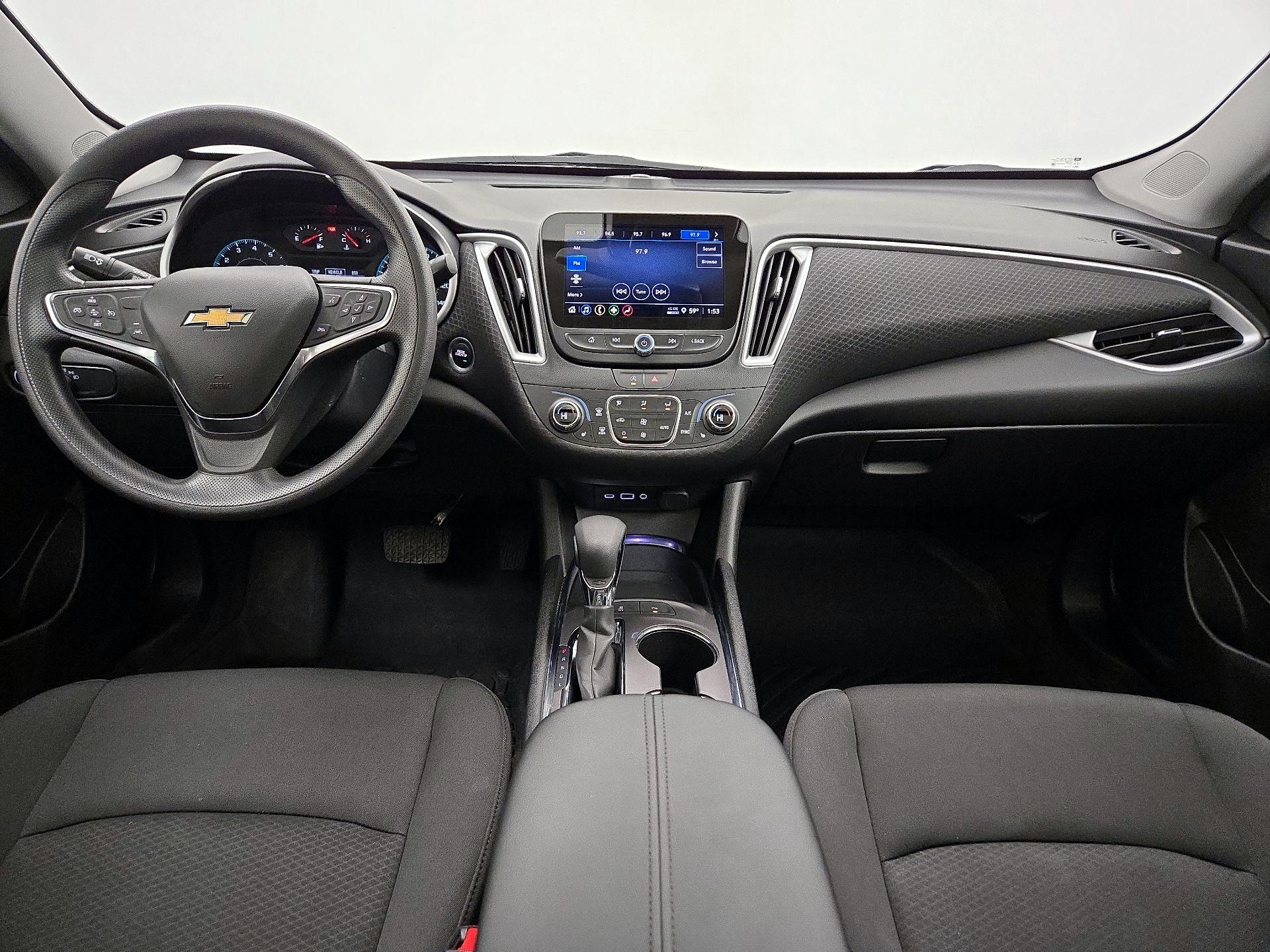 Thumbnail: 2024 Chevrolet Malibu - 9